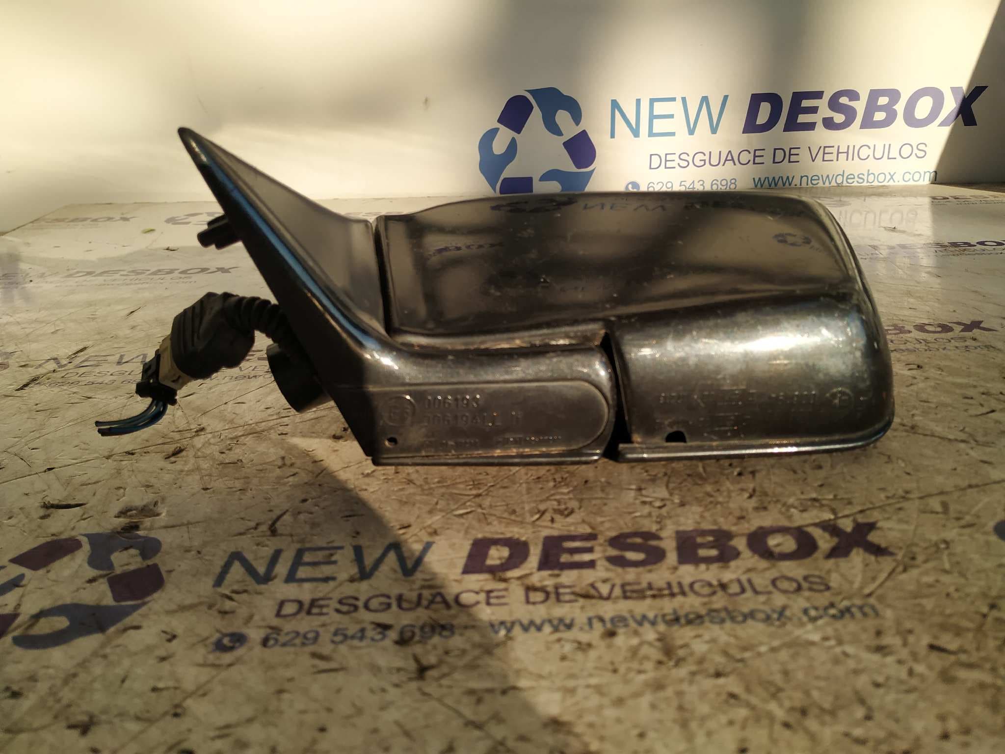 Recambio de RETROVISOR IZQUIERDO para BMW SERIE 7 (E32) referencia OEM IAM 1921507 4