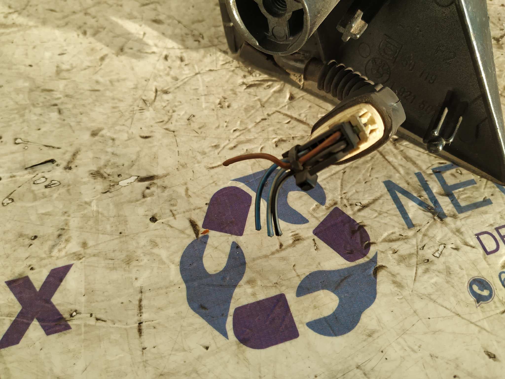 Recambio de RETROVISOR IZQUIERDO para BMW SERIE 7 (E32) referencia OEM IAM 1921507 3