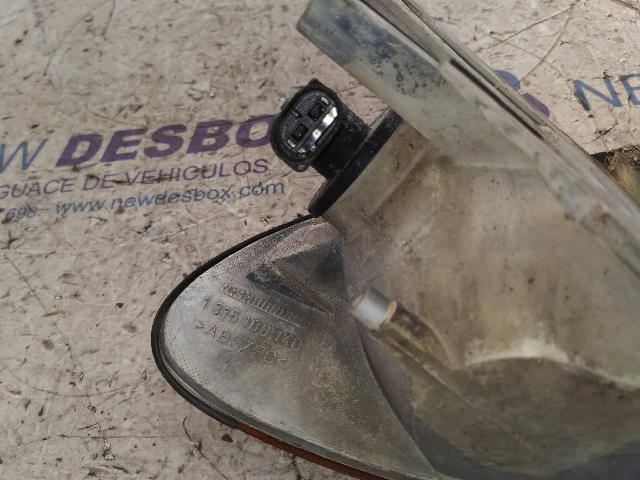 Recambio de PILOTO DELANTERO IZQUIERDO para BMW SERIE 3 BERLINA (E46) referencia OEM IAM 6902765 2