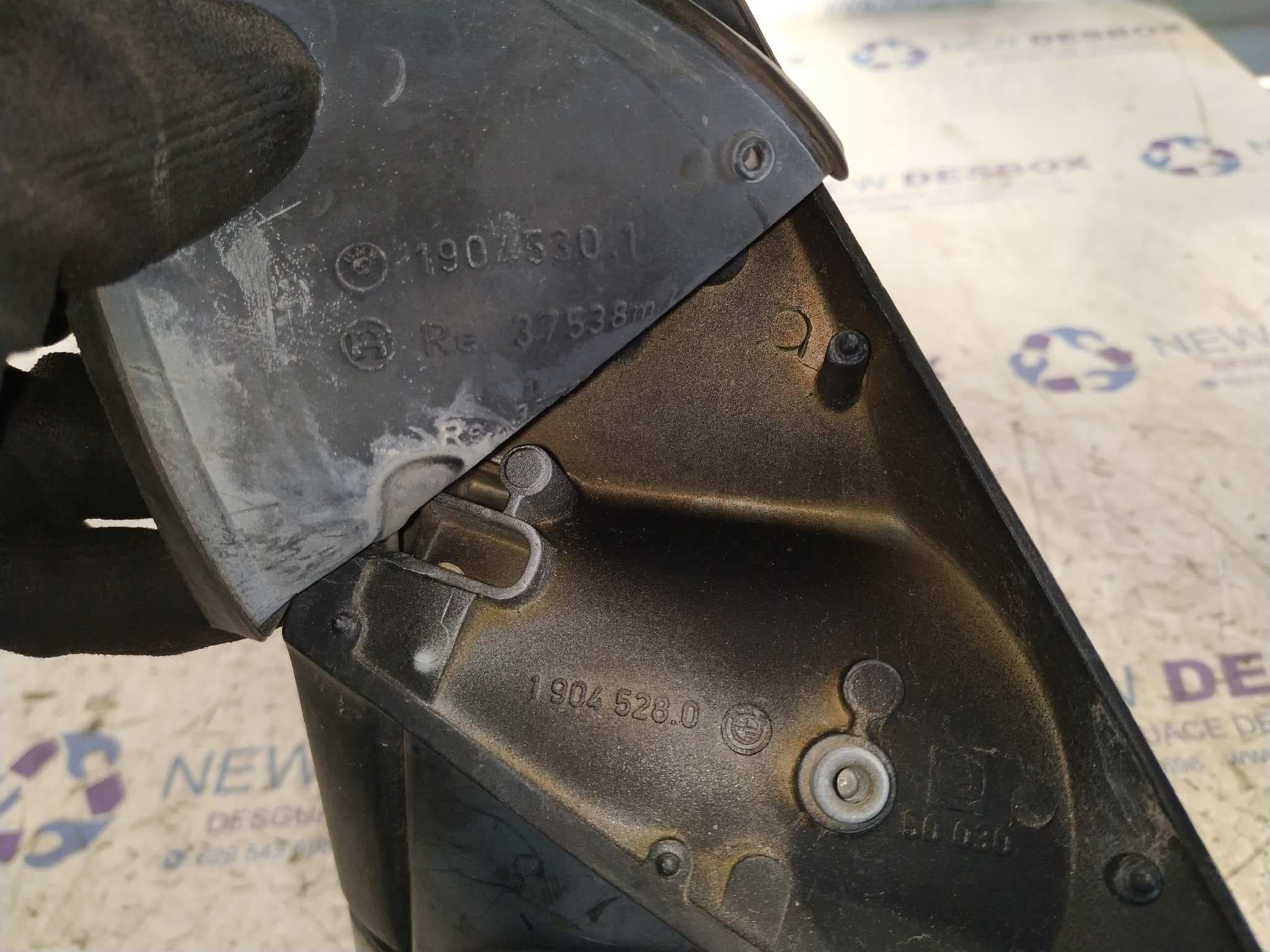 Recambio de RETROVISOR DERECHO para BMW SERIE 3 BERLINA (E30) referencia OEM IAM 19045280 5