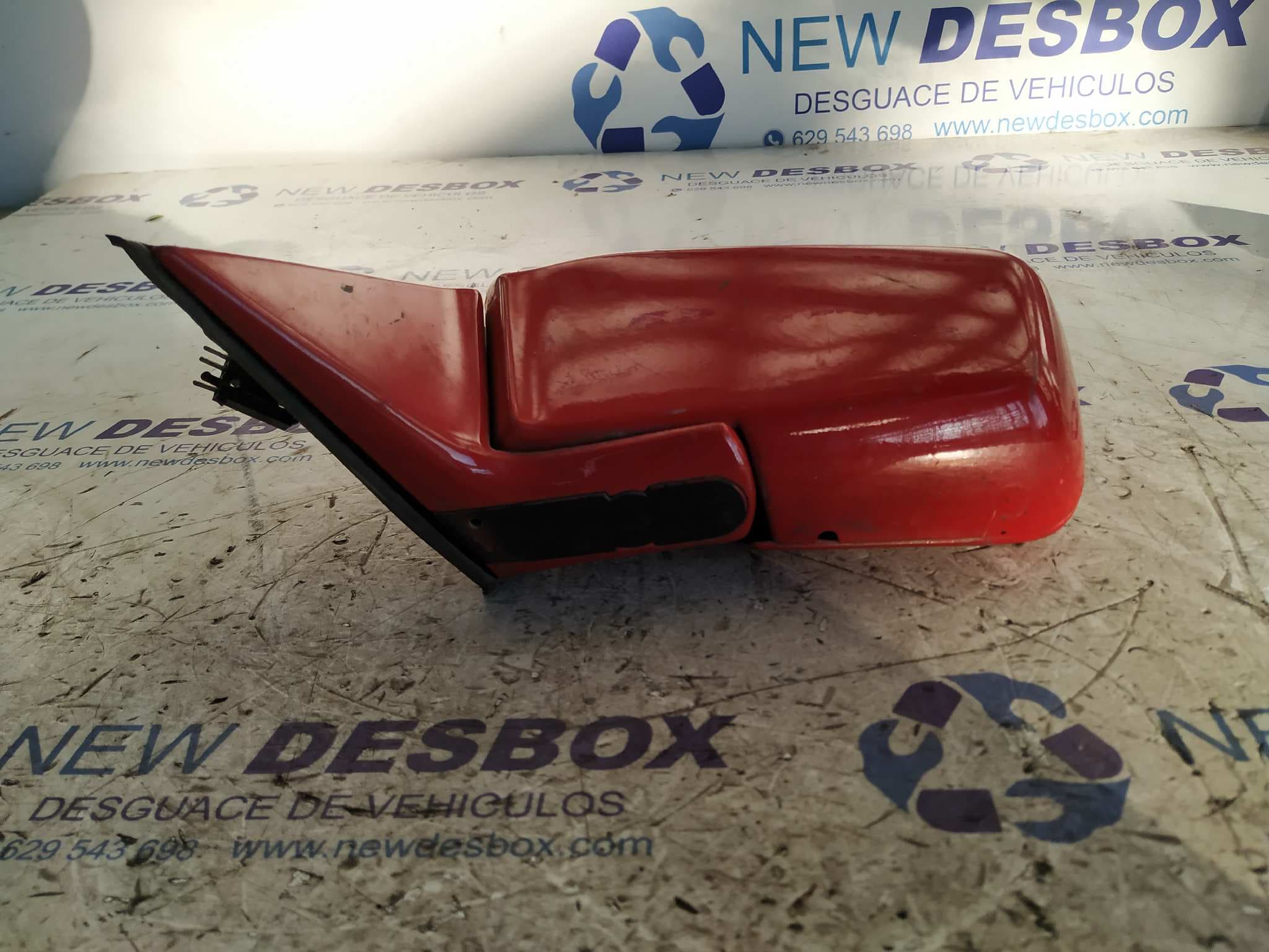 Recambio de RETROVISOR IZQUIERDO para BMW SERIE 3 BERLINA (E30) referencia OEM IAM 19045250 3