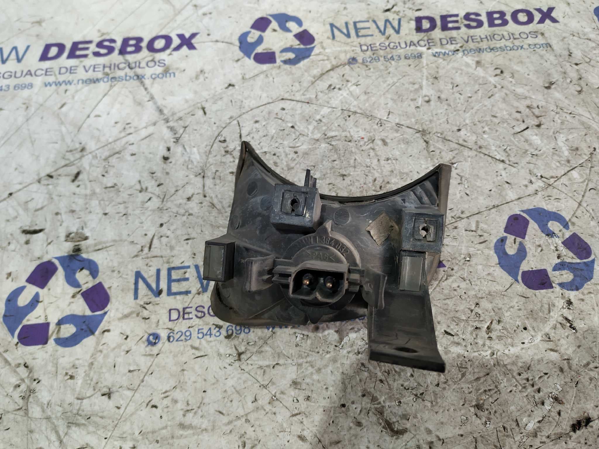 Recambio de PILOTO DELANTERO DERECHO para BMW SERIE 5 BERLINA (E34) referencia OEM IAM 1384034 3
