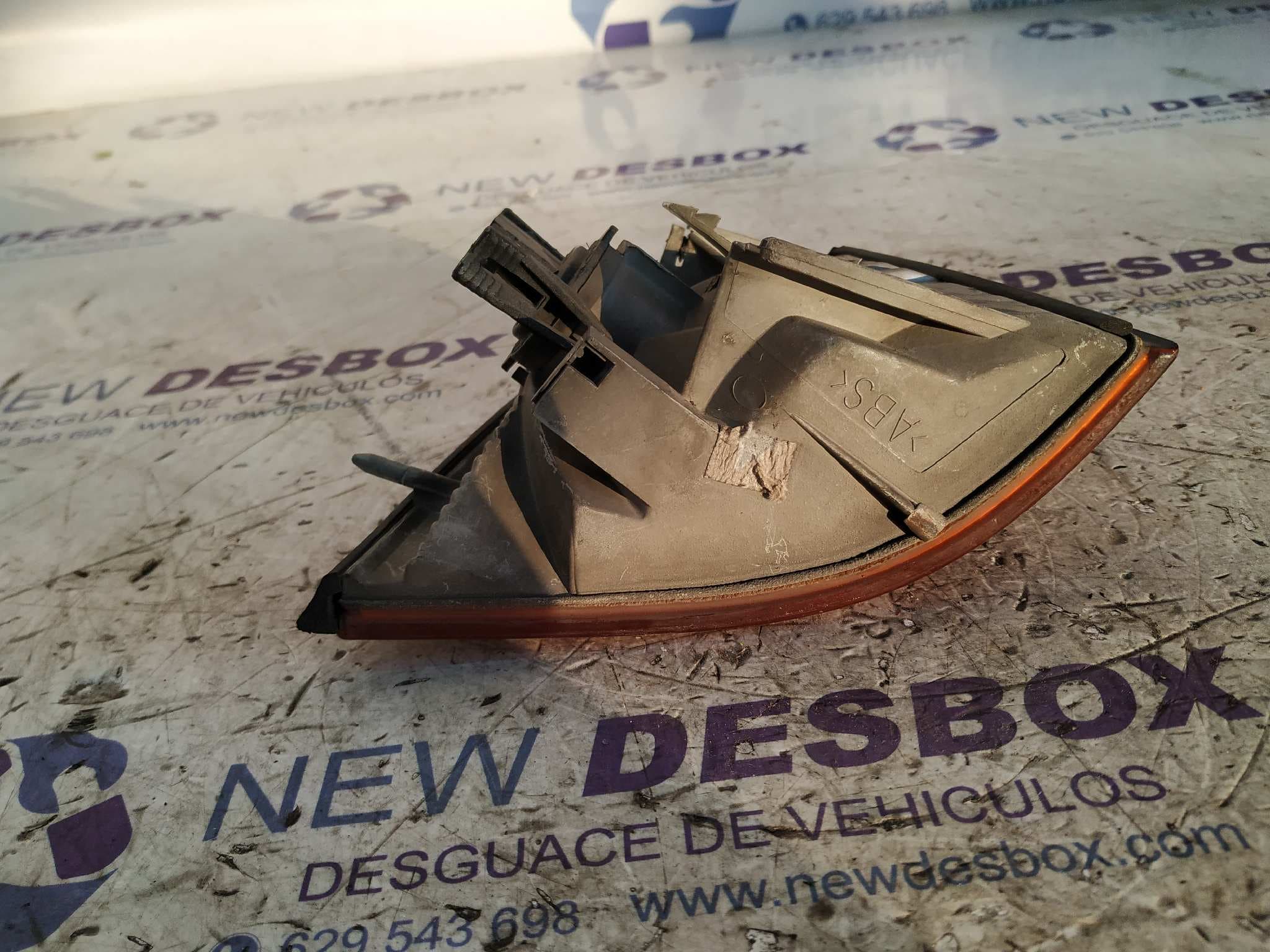 Recambio de PILOTO DELANTERO IZQUIERDO para BMW SERIE 3 COMPACTO (E36) referencia OEM IAM 1387043 3