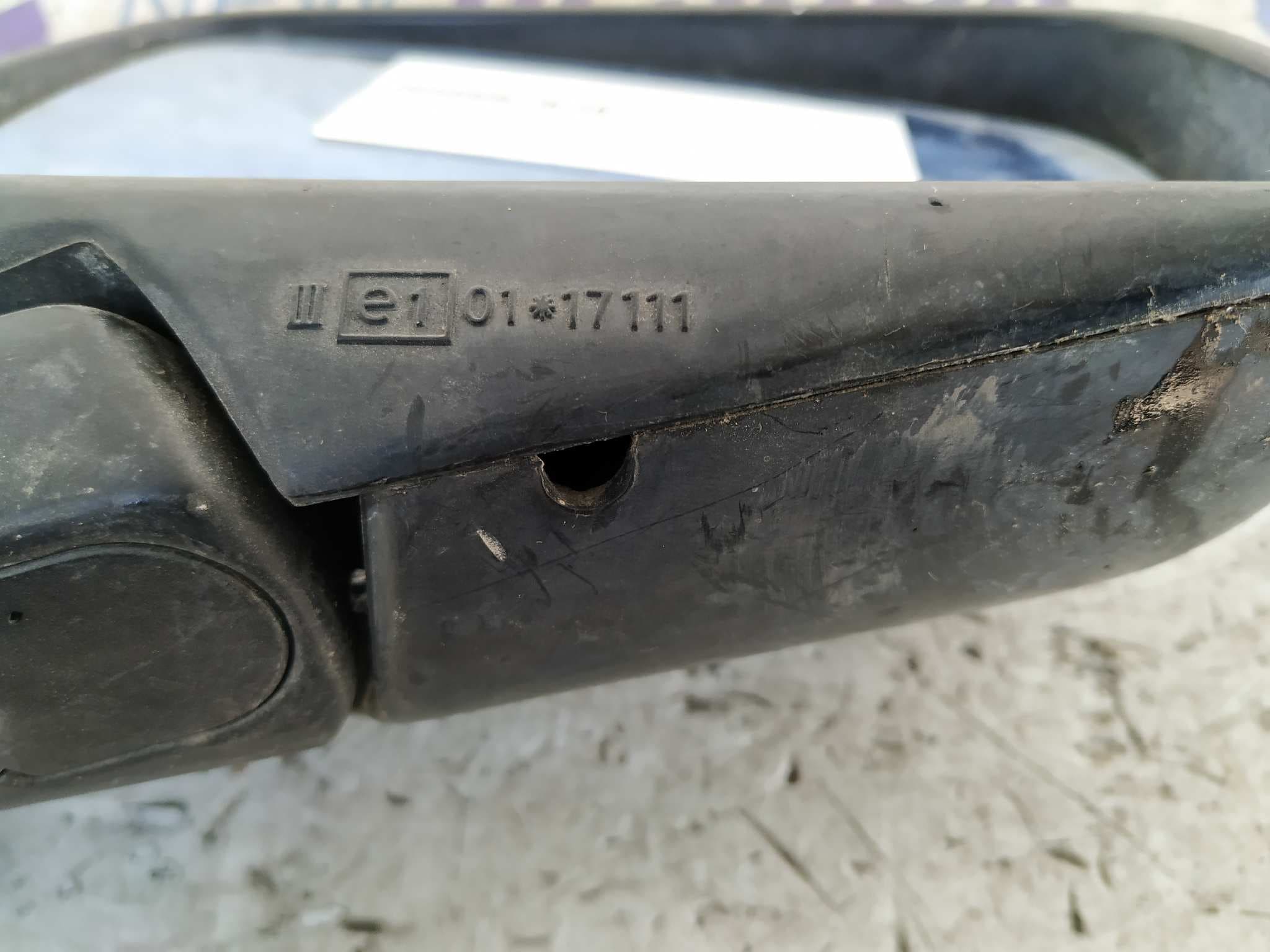 Recambio de RETROVISOR DERECHO para BMW SERIE 7 (E32) referencia OEM IAM 31502600 5