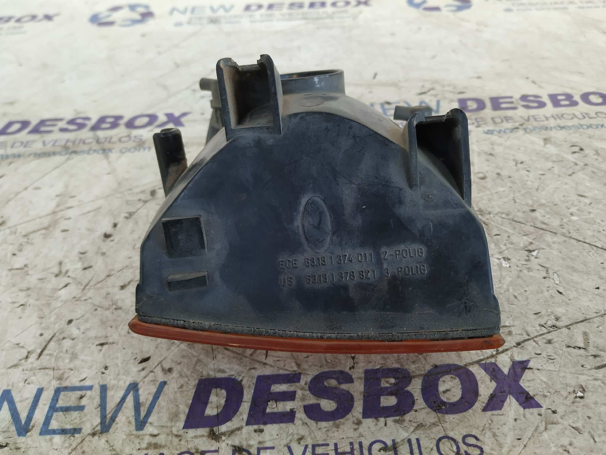 Recambio de PILOTO DELANTERO IZQUIERDO para BMW SERIE 7 (E32) referencia OEM IAM 63131374013 2