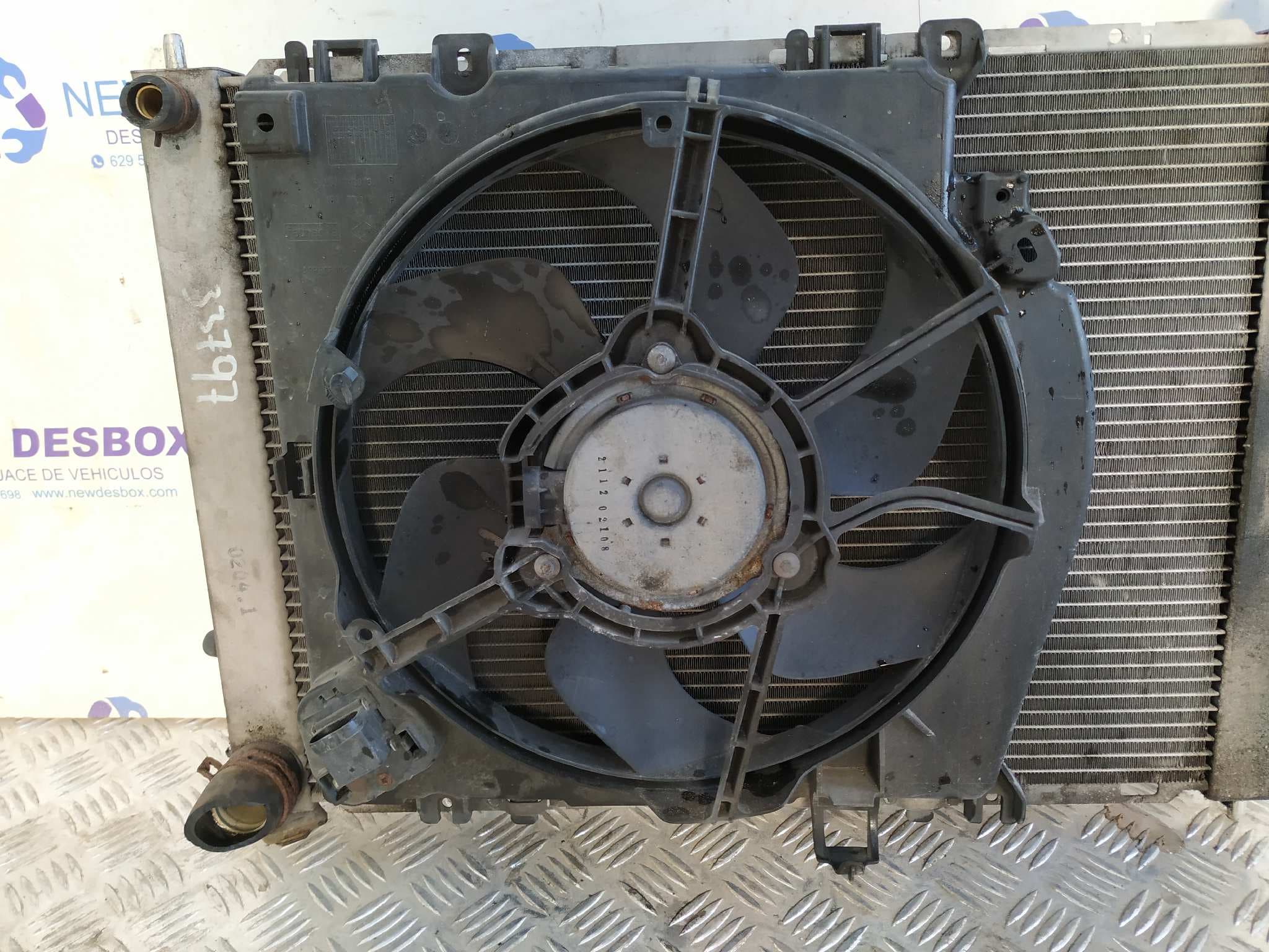 Recambio de ELECTROVENTILADOR para RENAULT CLIO III D4F784 referencia OEM IAM 1831442016   - BLANCO