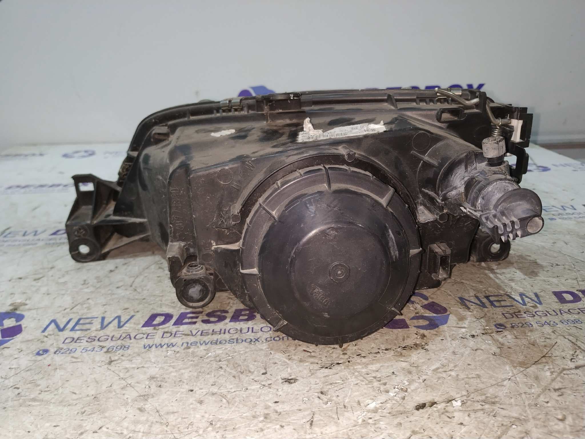 Recambio de FARO DERECHO para PEUGEOT 306 BERLINA 3/5 PUERTAS (S1) referencia OEM IAM 085595 6