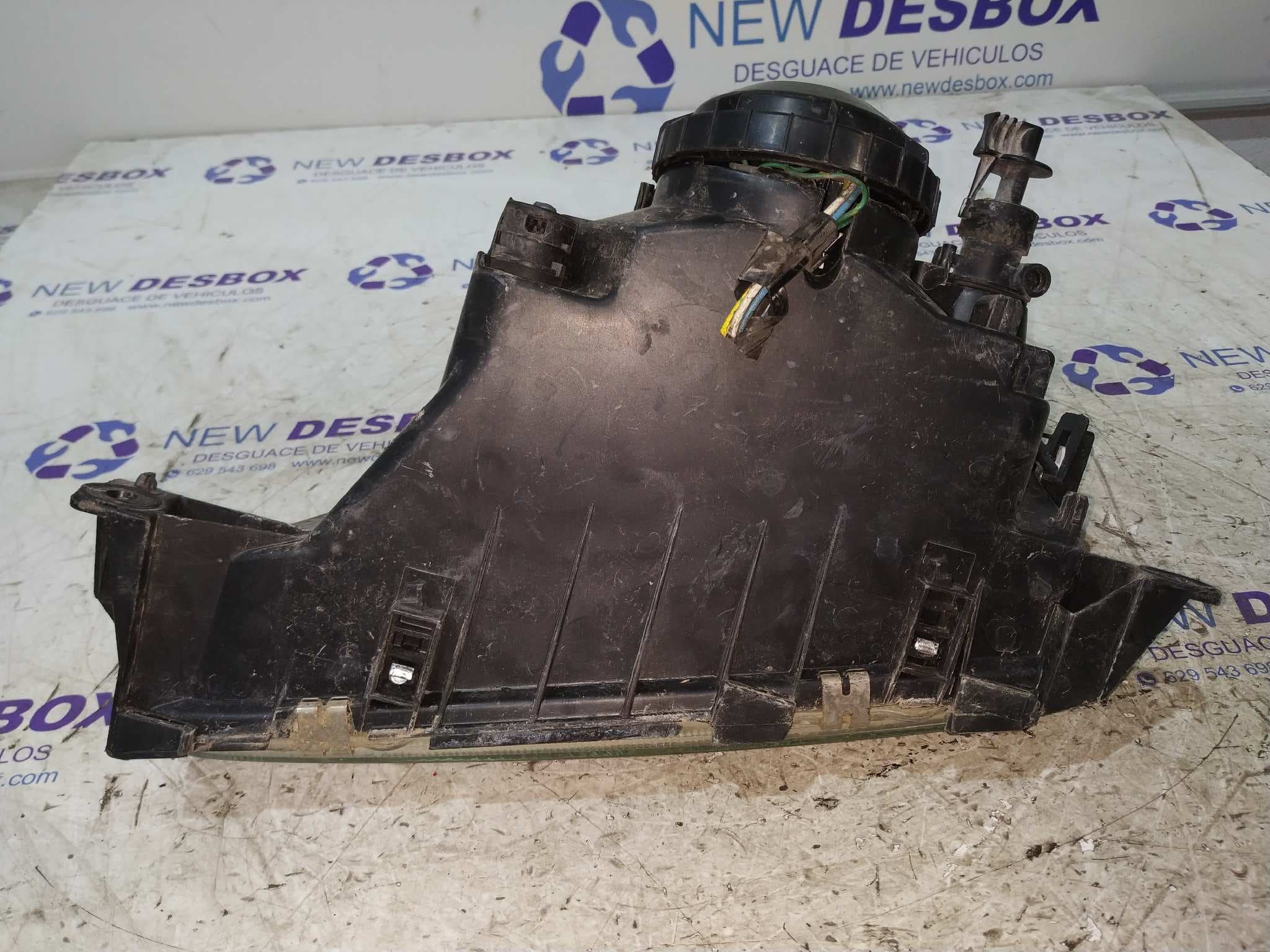 Recambio de FARO DERECHO para PEUGEOT 306 BERLINA 3/5 PUERTAS (S1) referencia OEM IAM 085595 4