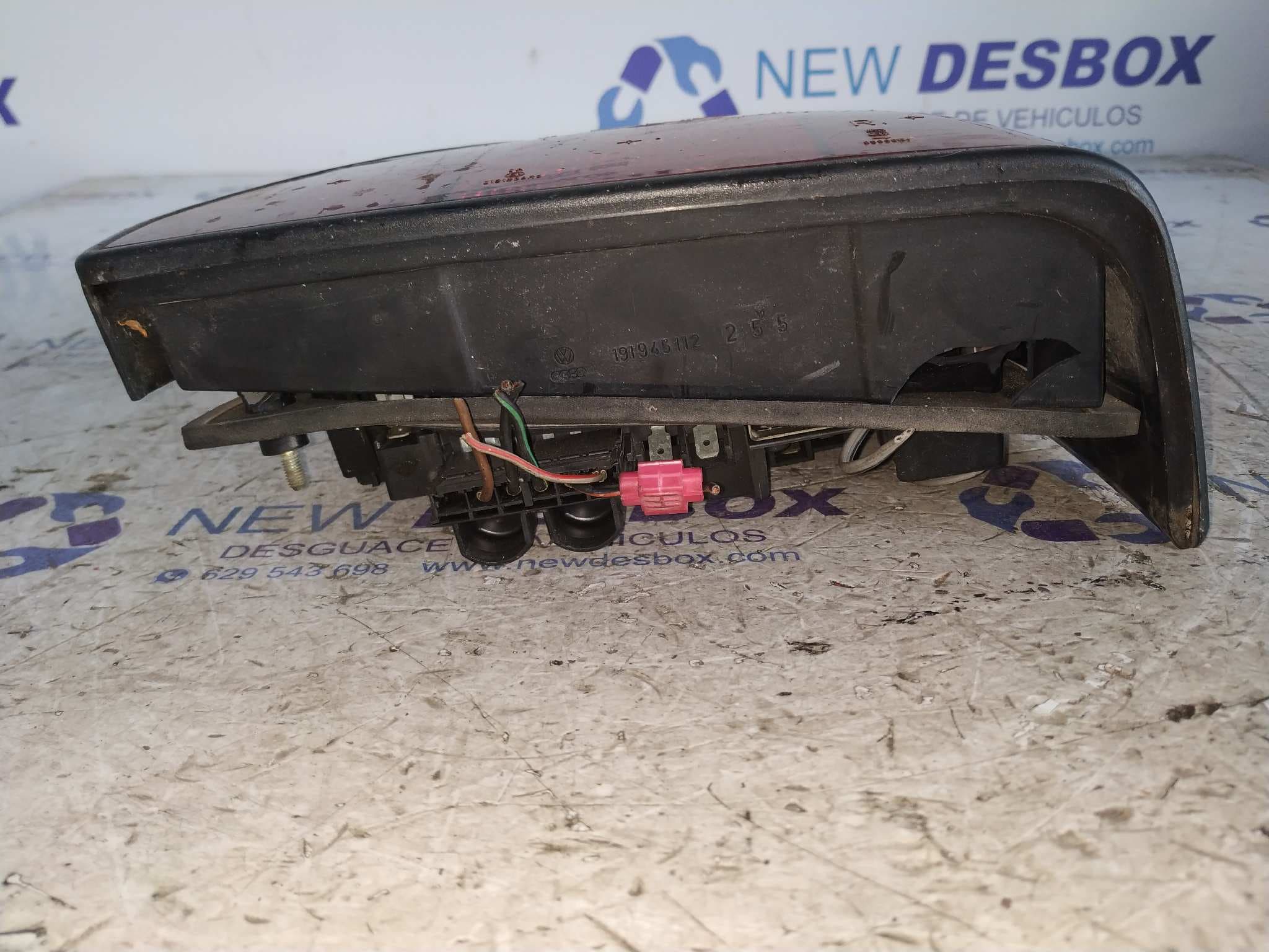 Recambio de PILOTO TRASERO DERECHO para VOLKSWAGEN GOLF II (191/193) referencia OEM IAM 191945258 5