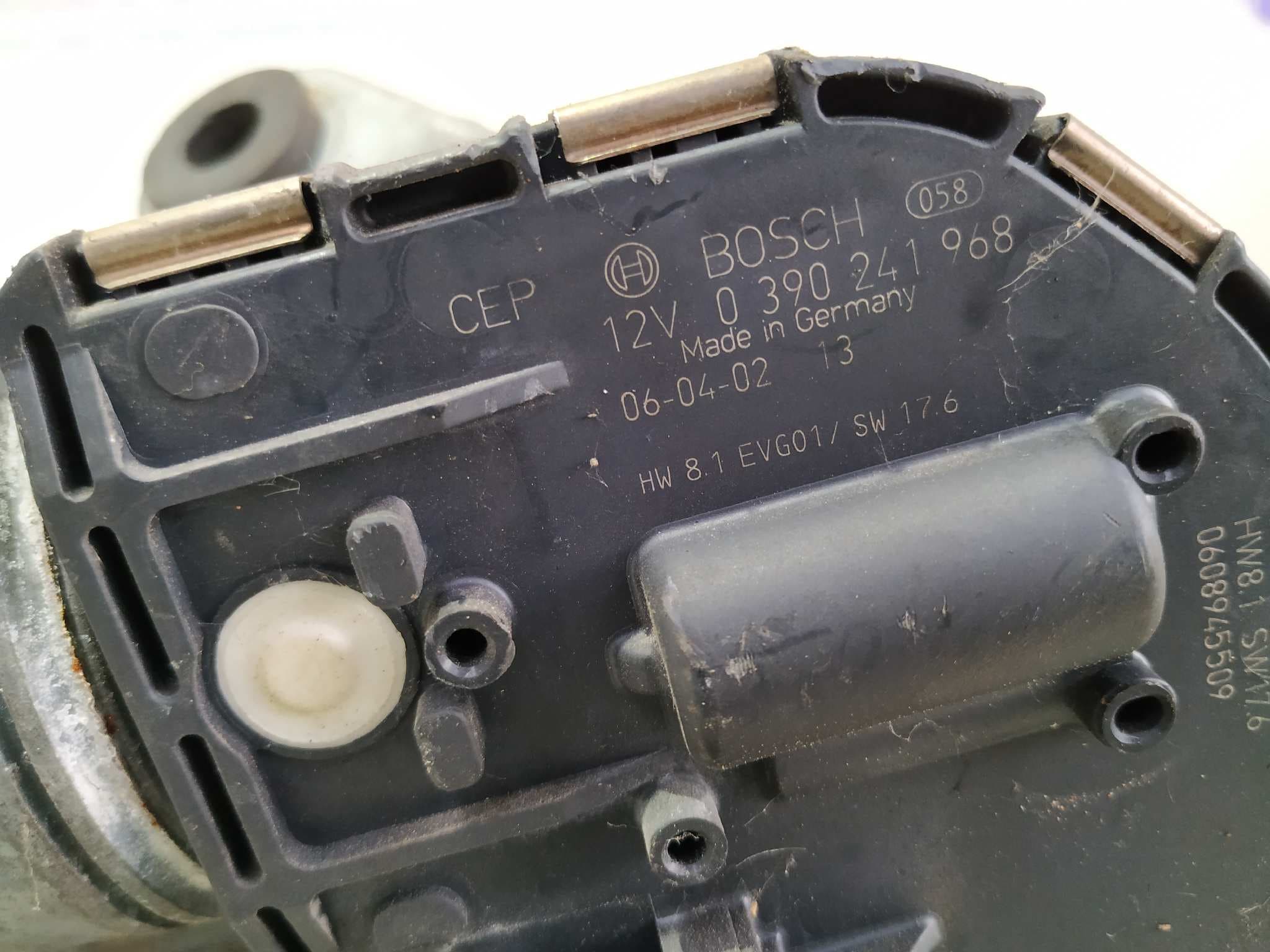 Recambio de MOTOR LIMPIA DELANTERO para PEUGEOT 407 2.0 referencia OEM IAM 0390241968 3