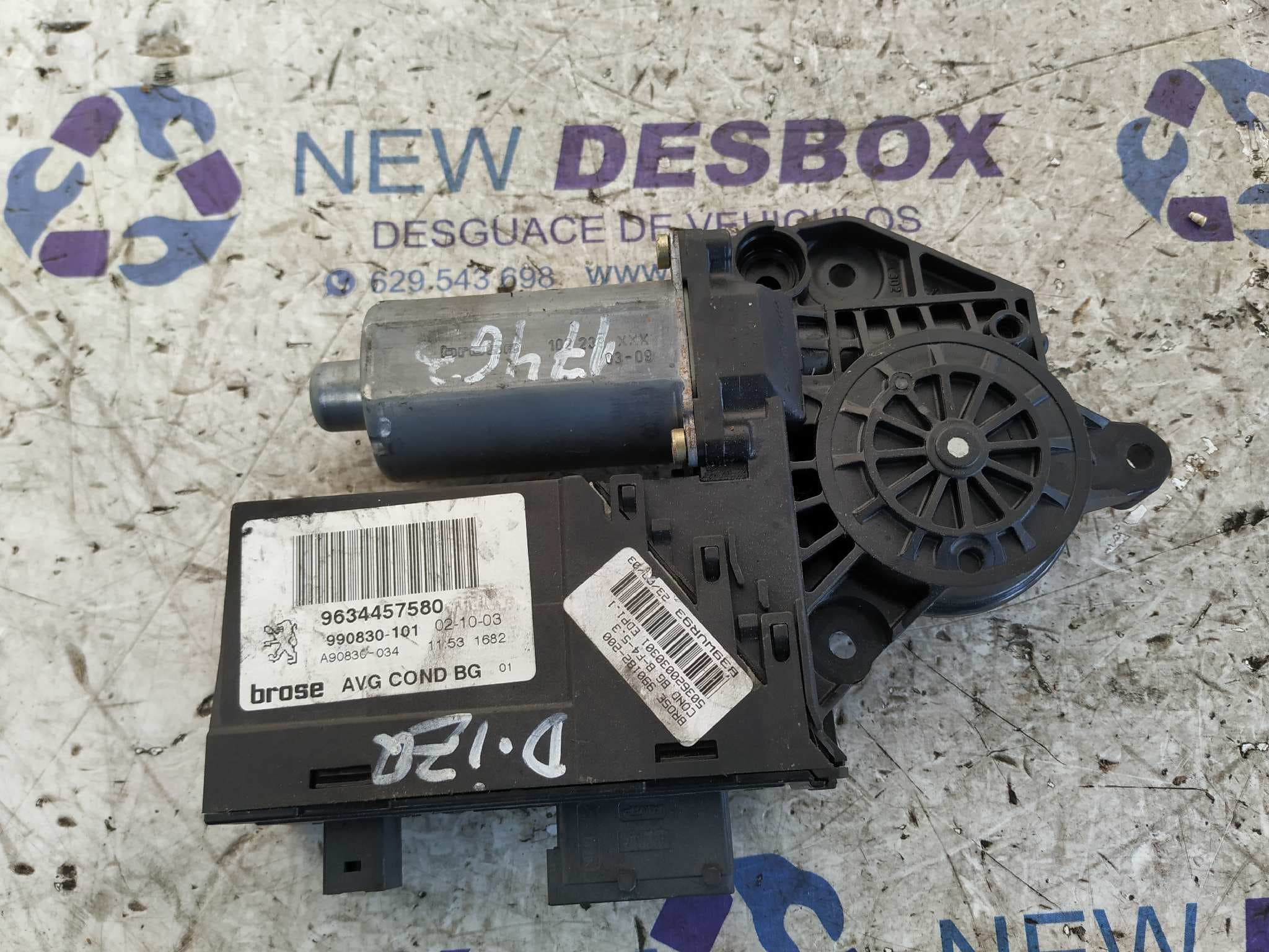 Recambio de MOTOR ELEVALUNAS DELANTERO IZQUIERDO para PEUGEOT 307 (S1) 1.4 referencia OEM IAM 9634457580   - GRIS 2