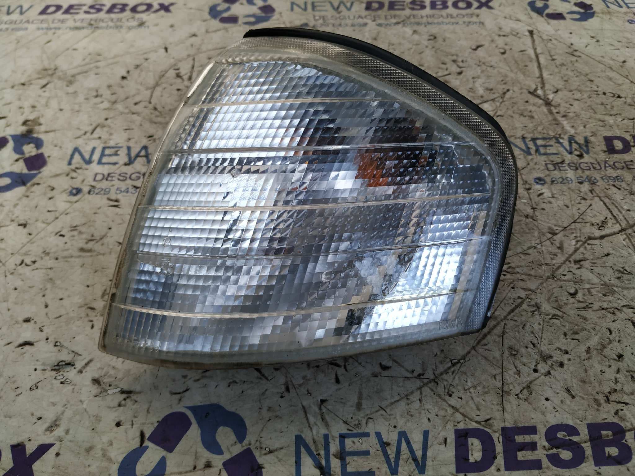 Recambio de PILOTO DELANTERO IZQUIERDO para RENAULT SCENIC (JA..) 1.9 D RT F9Q A7 referencia OEM IAM 2028260943   - BLANCO