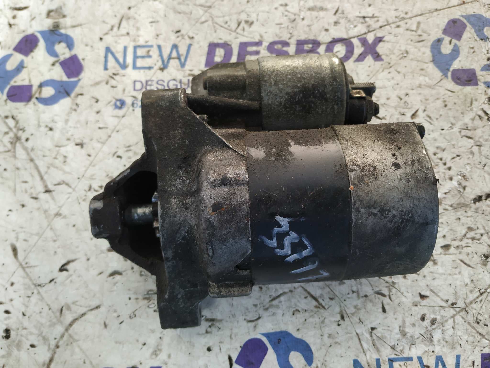 Recambio de MOTOR ARRANQUE para RENAULT CLIO III D4F784 referencia OEM IAM 8200369521E   - BLANCO 3