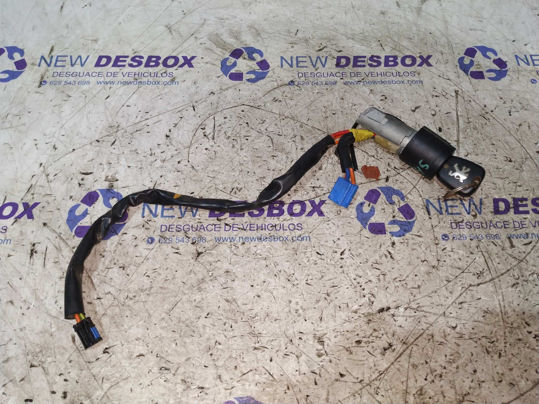 Recambio de CONMUTADOR DE ARRANQUE para PEUGEOT 206 CC 1.6 16V CAT NFUTU5JP4 referencia OEM IAM 9641551180   - ROJO