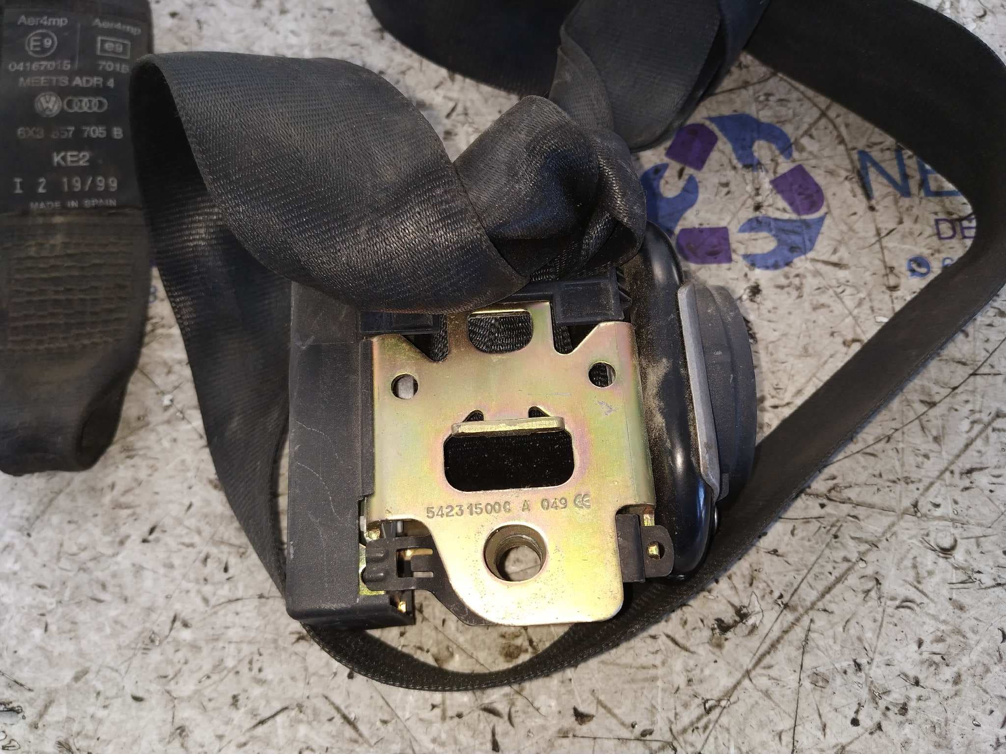Recambio de CINTURON DELANTERO IZQUIERDO para SEAT AROSA (6H1) referencia OEM IAM 6X3857705B 3