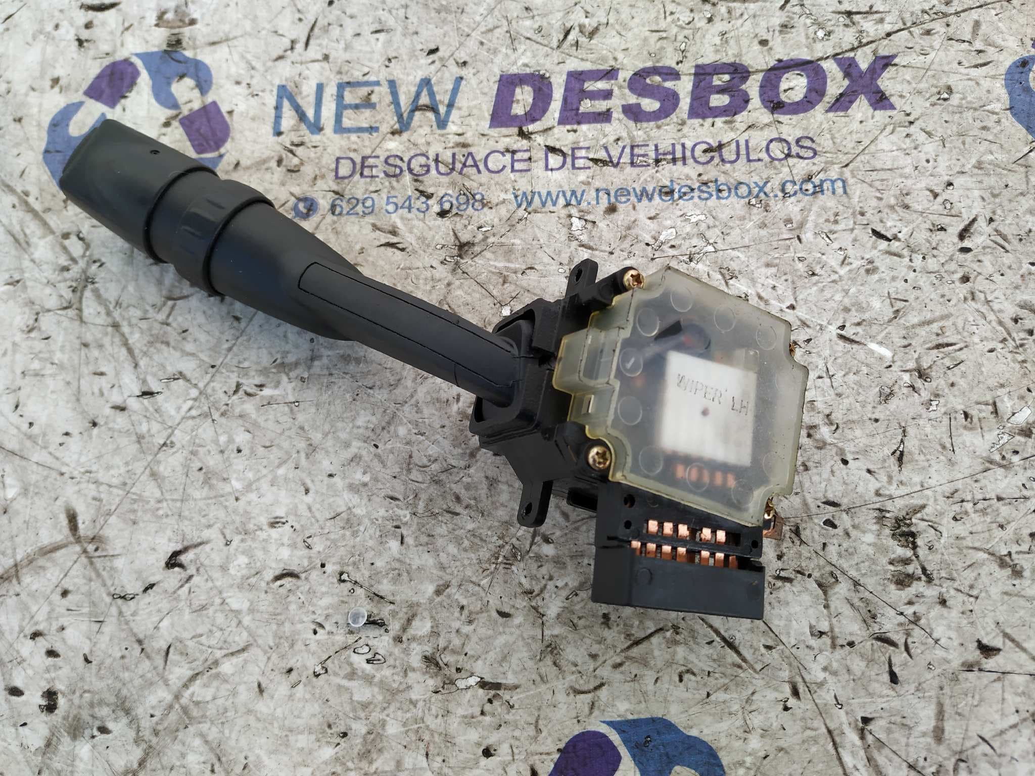 Recambio de MANDO LIMPIA para SSANGYONG REXTON 2.7 Turbodiesel CAT D27DT referencia OEM IAM E108   - NEGRO 2