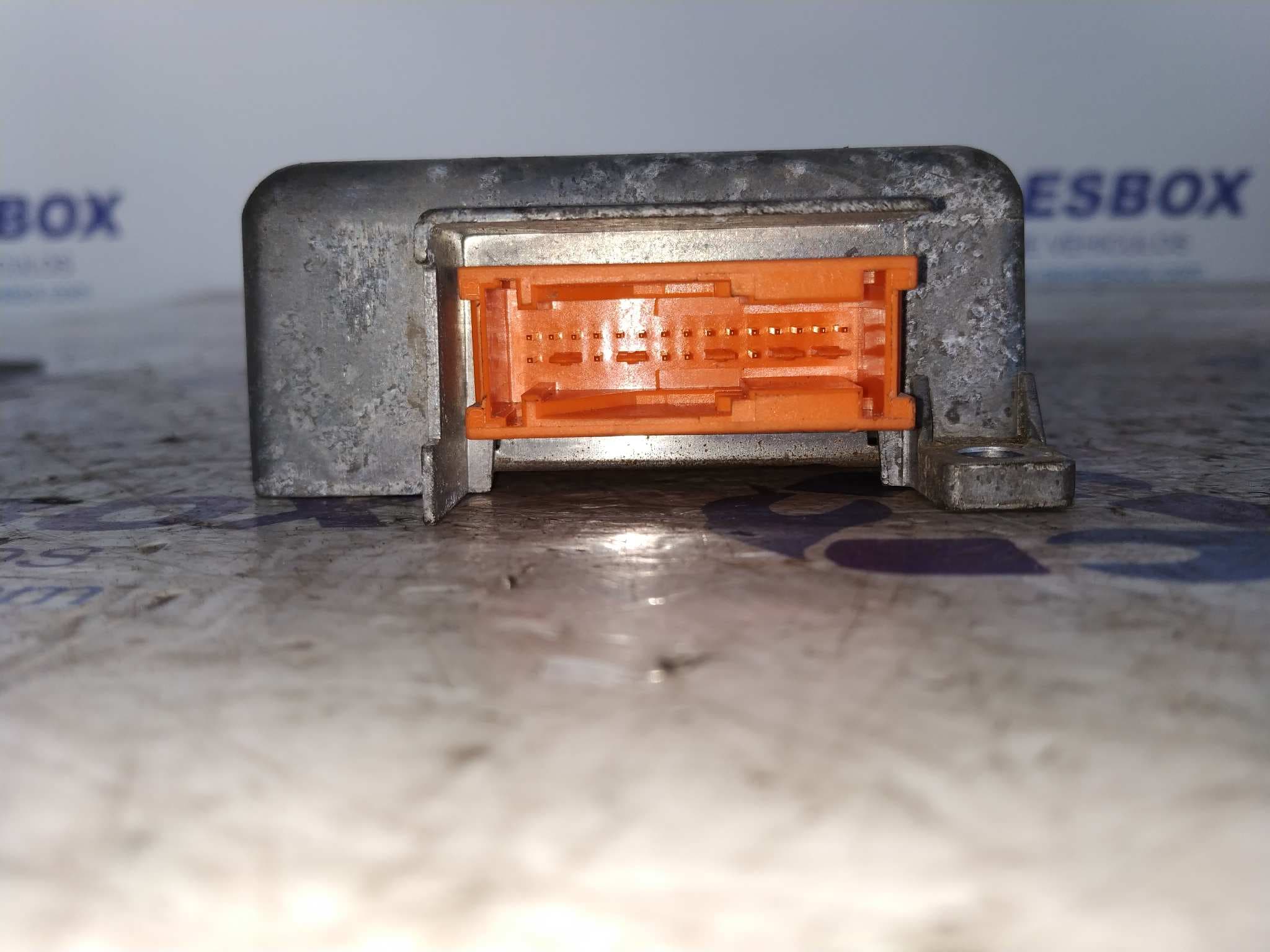 Recambio de CENTRALITA AIRBAG para MERCEDES-BENZ CLASE C (W202) 111920 referencia OEM IAM 0008208026 2