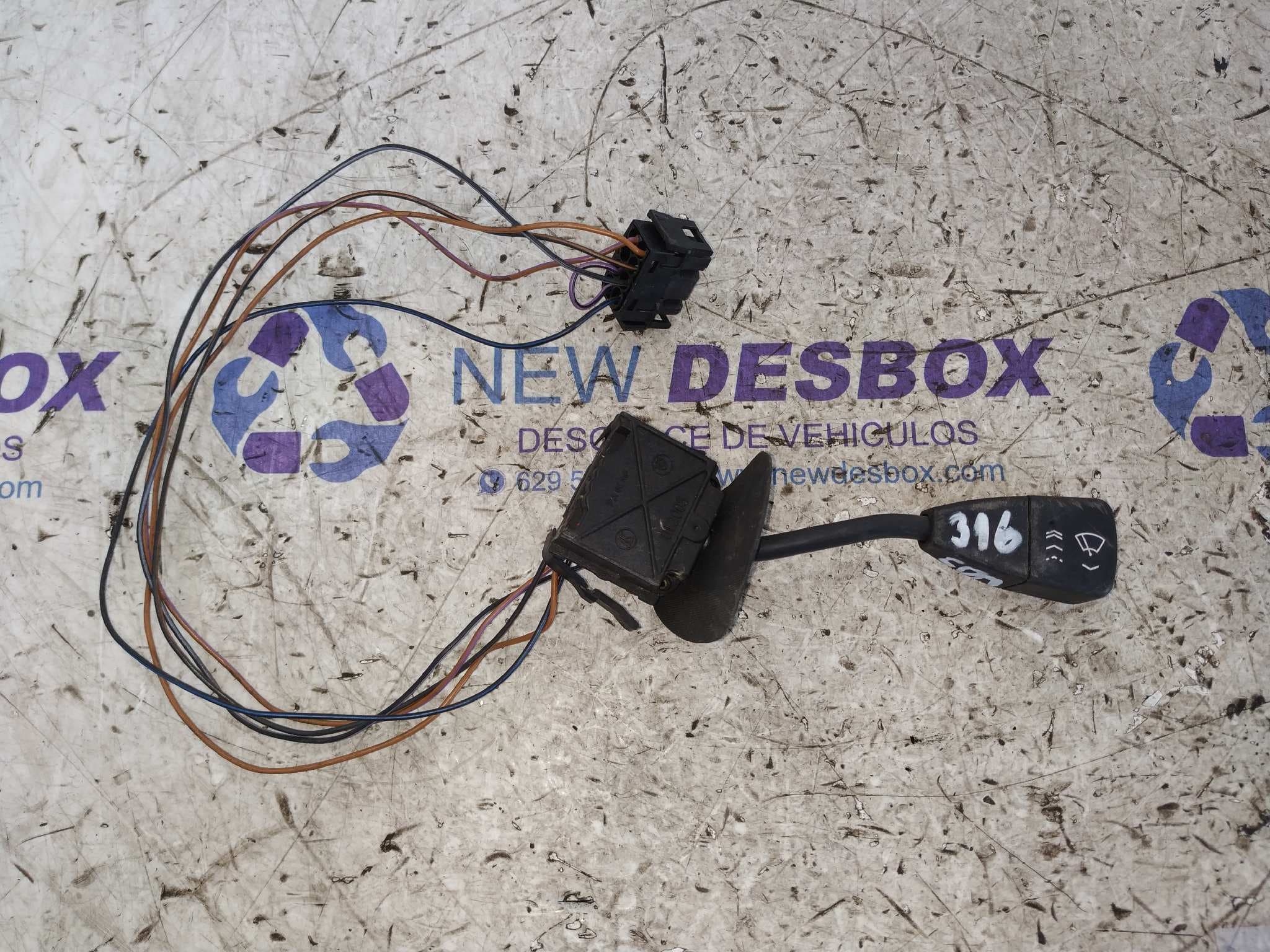 Recambio de MANDO LIMPIA para BMW SERIE 3 COMPACTO (E36) referencia OEM IAM 012005