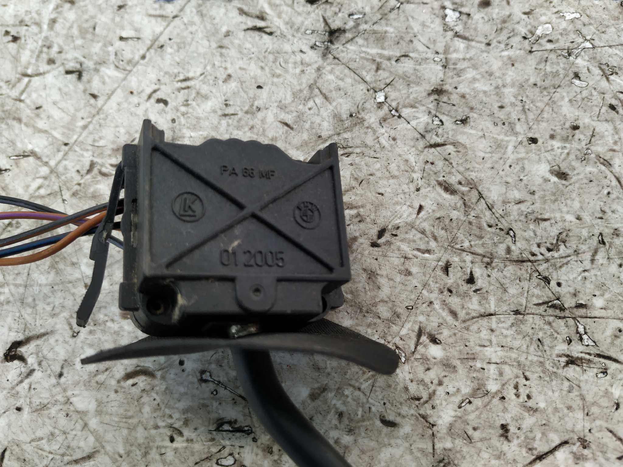 Recambio de MANDO LIMPIA para BMW SERIE 3 COMPACTO (E36) referencia OEM IAM 012005 2