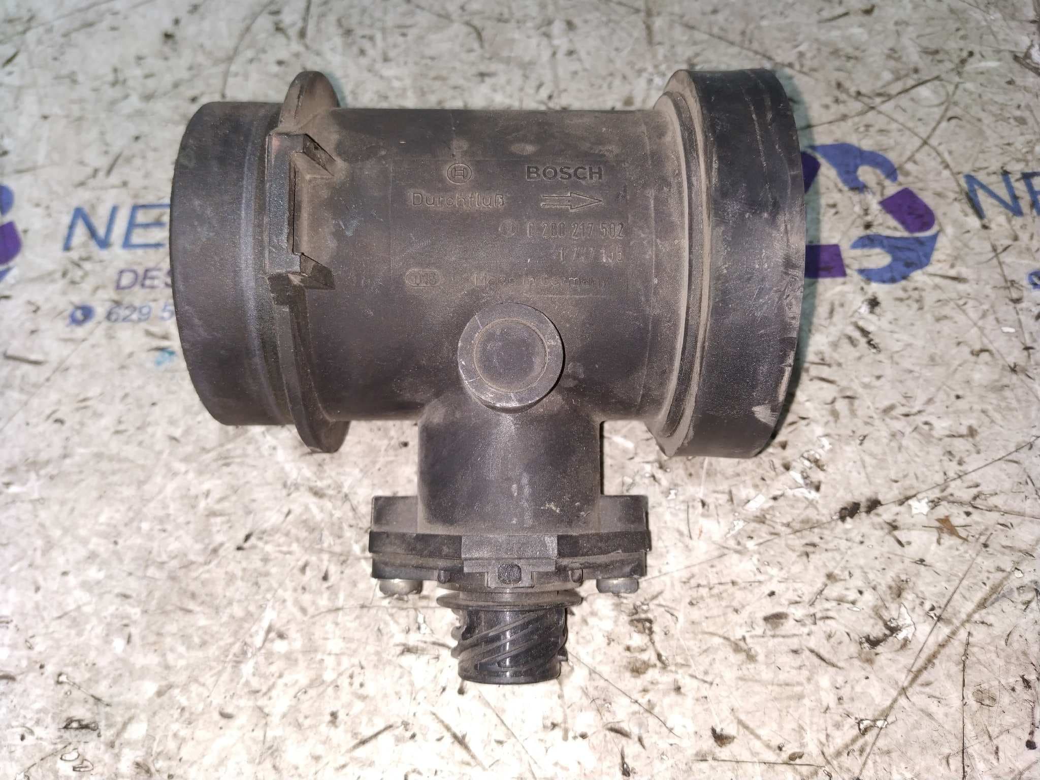 Recambio de CAUDALIMETRO para BMW SERIE 7 (E38) M60B30 referencia OEM IAM 1747155