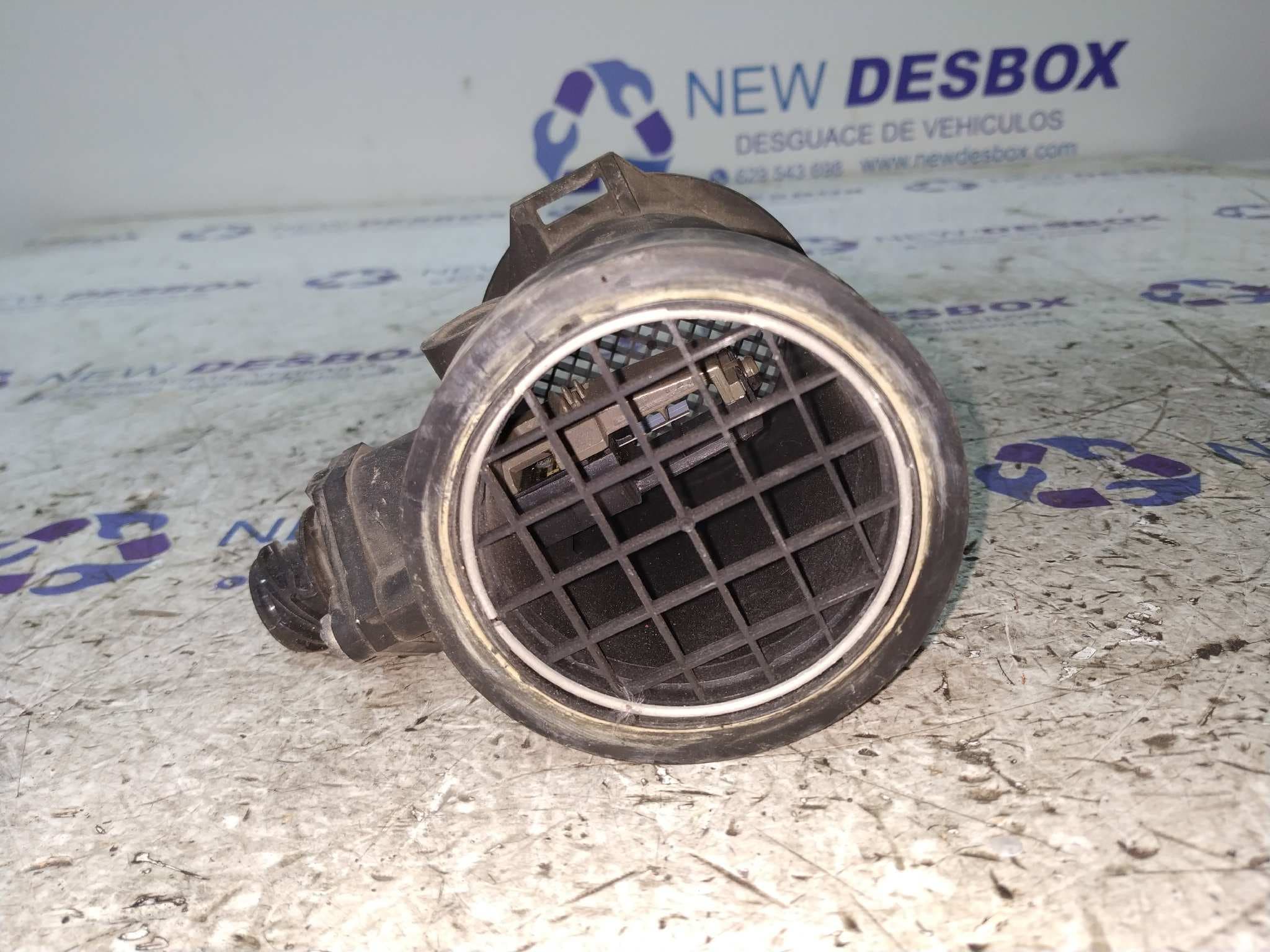 Recambio de CAUDALIMETRO para BMW SERIE 7 (E38) M60B30 referencia OEM IAM 1747155 3