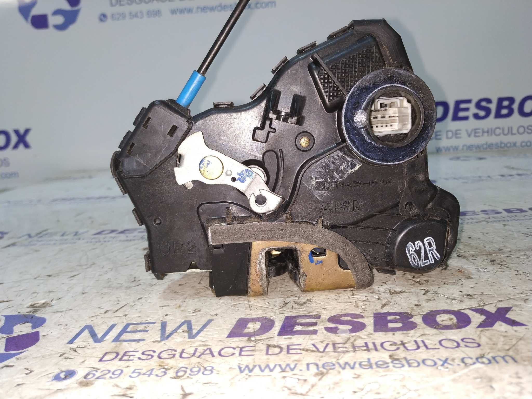 Recambio de CERRADURA PUERTA DELANTERA DERECHA para TOYOTA AVENSIS BERLINA (T25) 2.0 D4-D Executive Berlina (5-ptas.) 1CDFTV referencia OEM IAM UR2   - AZUL 2