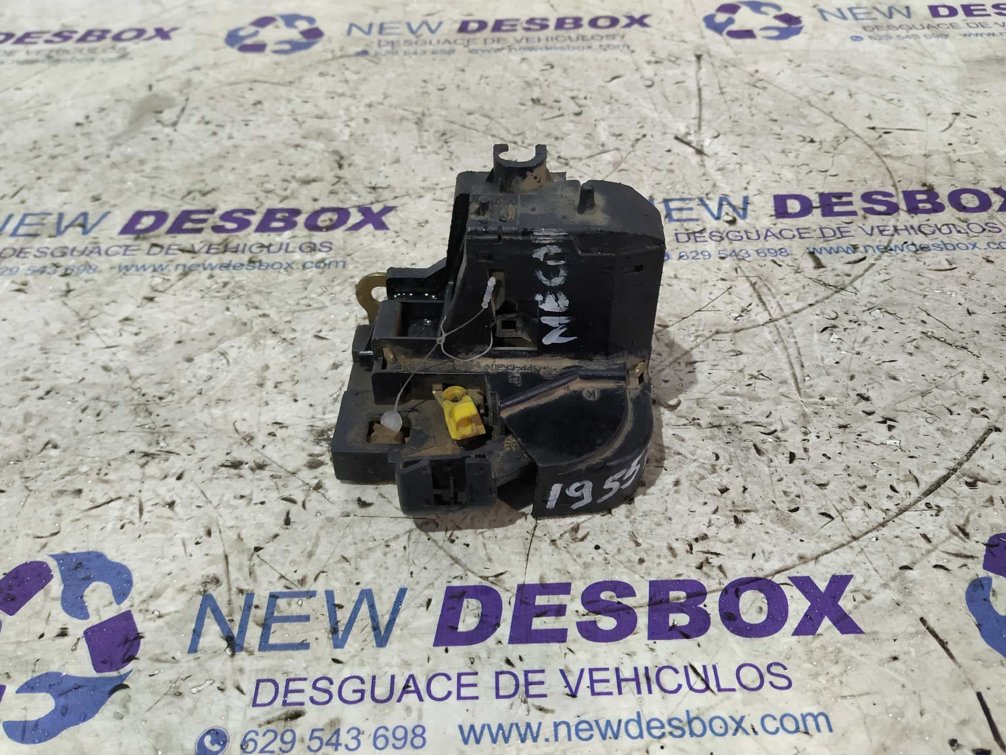 Recambio de CERRADURA PUERTA DELANTERA IZQUIERDA para RENAULT MEGANE I BERLINA HATCHBACK (BA0) 1.9 dTi Diesel CAT F9Q730 referencia OEM IAM    - BLANCO