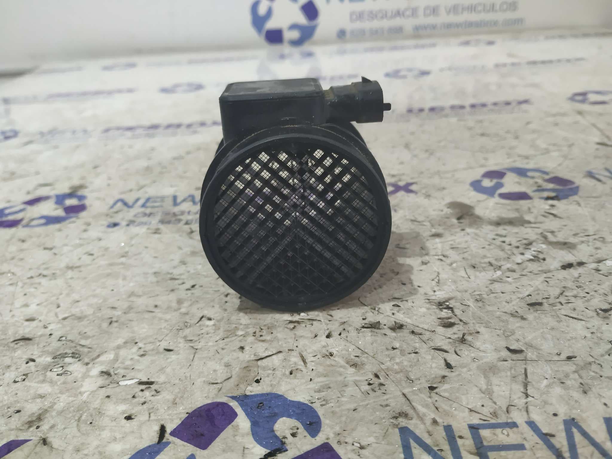 Recambio de CAUDALIMETRO para OPEL VECTRA C BERLINA 1.9 CDTI Z1BXE      referencia OEM IAM 90530463   - NEGRO 5