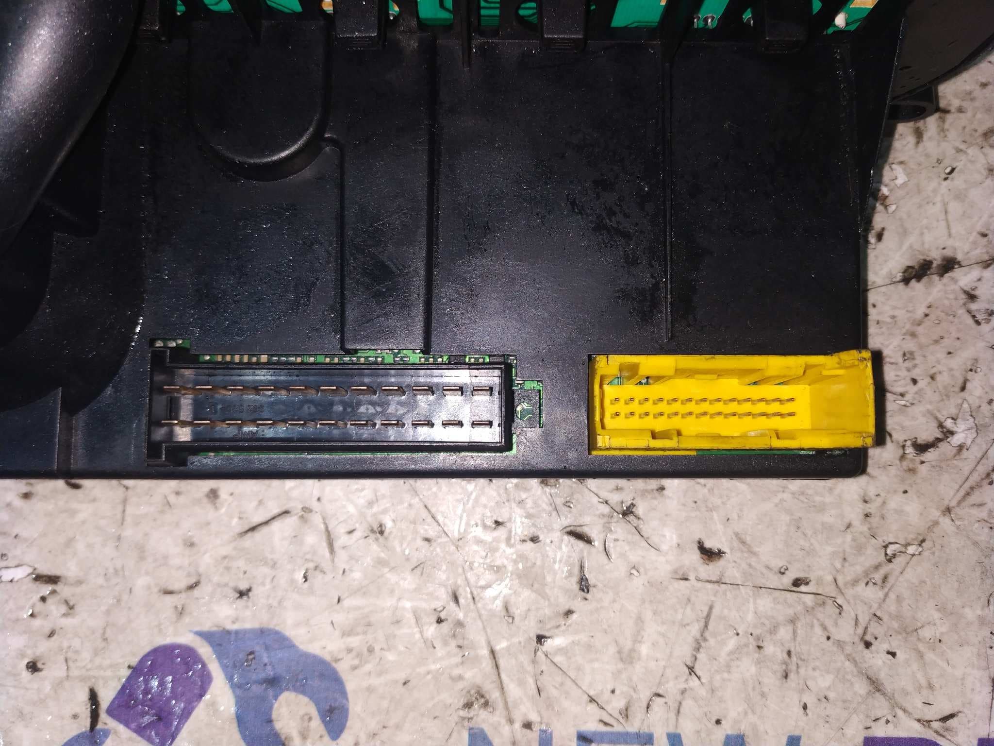 Recambio de MANDO CLIMATIZADOR para OPEL VECTRA B BERLINA Básico (1999->) X20DTH referencia OEM IAM 24410109   - AZUL MARINO 4