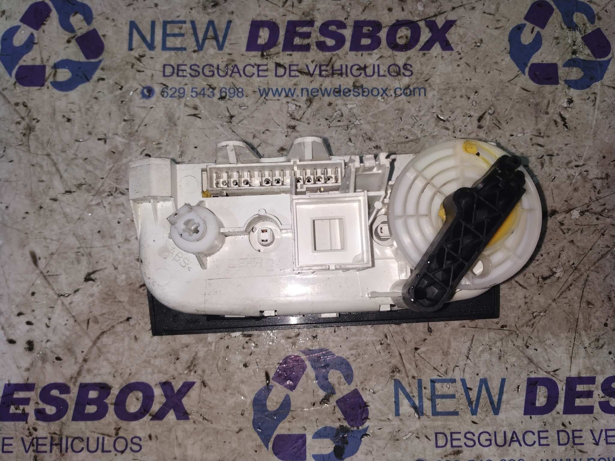 Recambio de MANDO CALEFACCION / AIRE ACONDICIONADO para OPEL MERIVA Z17DTH referencia OEM IAM 13191583   - PLATA 5
