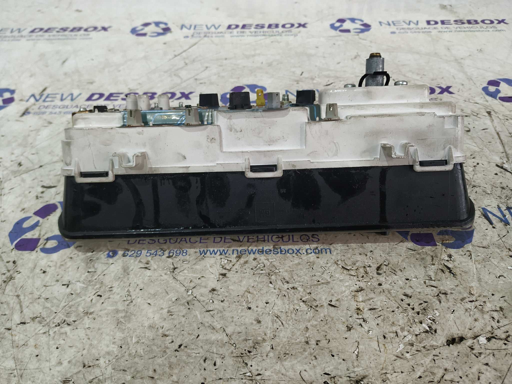 Recambio de CUADRO INSTRUMENTOS para OPEL KADETT E 1.4 CAT (2H6) C14NV referencia OEM IAM 25063332 4
