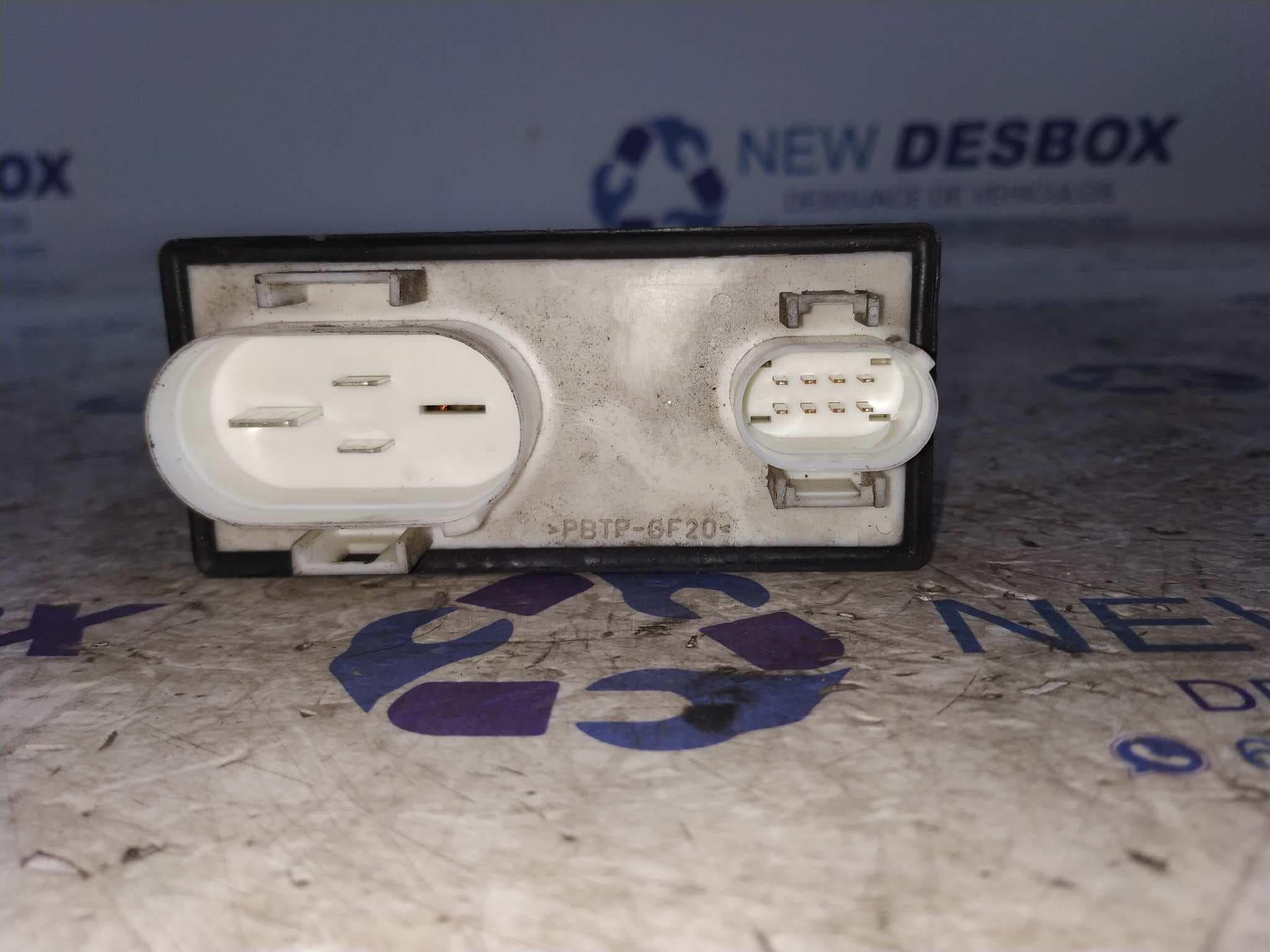 Recambio de CAJA RELES VENTILADORES para SEAT CORDOBA BERLINA (6K2) GLX ABS referencia OEM IAM 1H0919506A   - GRIS 2