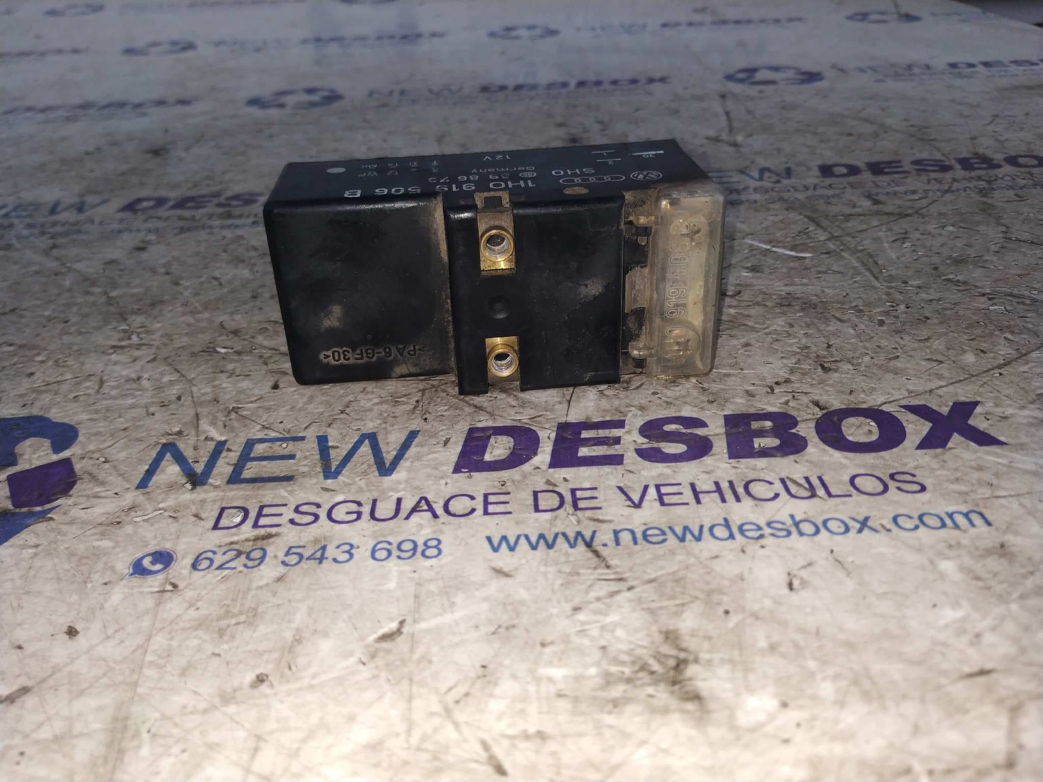 Recambio de CAJA RELES VENTILADORES para SEAT CORDOBA BERLINA (6K2) CLX 1F referencia OEM IAM 1H0919506B   - BLANCO 2