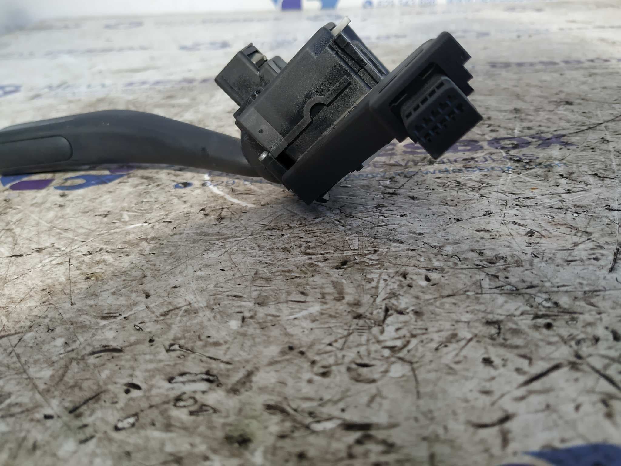 Recambio de MANDO INTERMITENTES para AUDI A3 (8P) 2.0 TDI BKD referencia OEM IAM 1K0953513   - GRIS 2