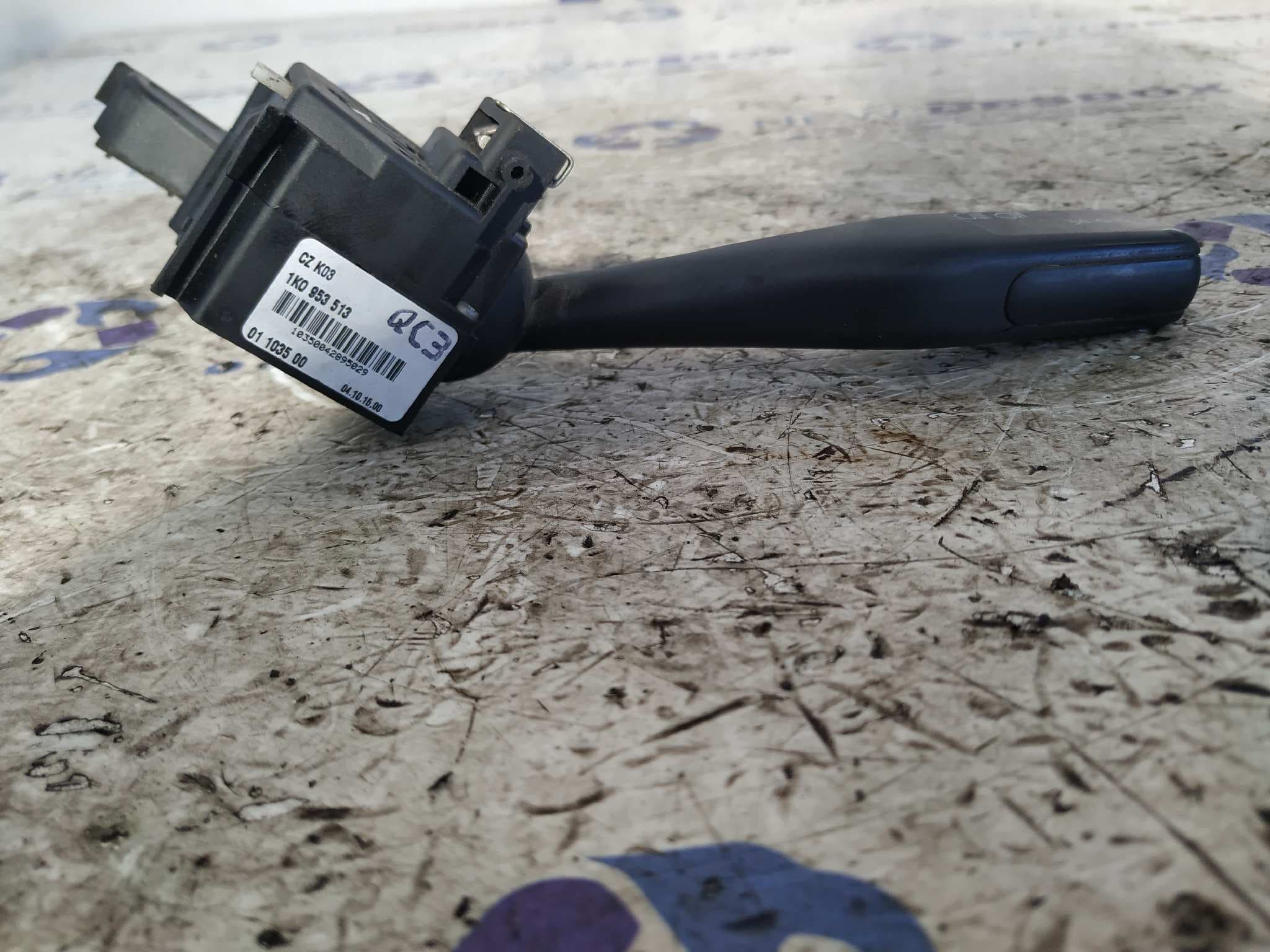 Recambio de MANDO INTERMITENTES para AUDI A3 (8P) 2.0 TDI BKD referencia OEM IAM 1K0953513   - GRIS 5