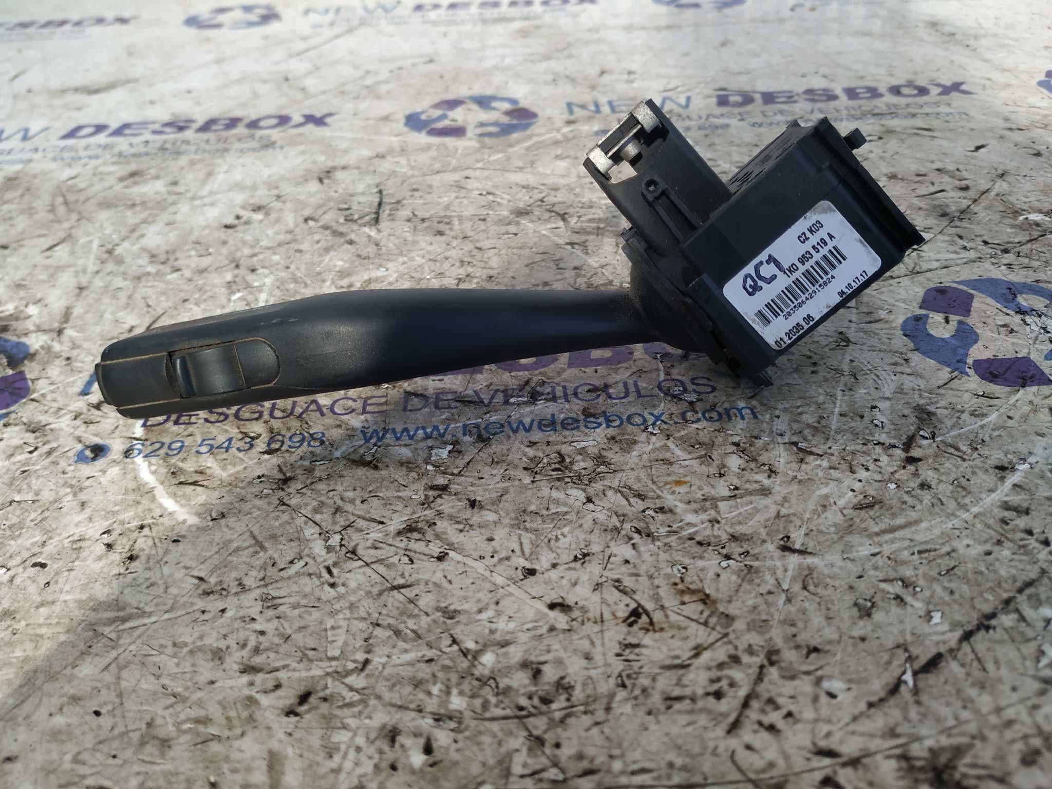 Recambio de MANDO LIMPIA para AUDI A3 (8P) 2.0 TDI BKD referencia OEM IAM 1K0953519A   - GRIS 5
