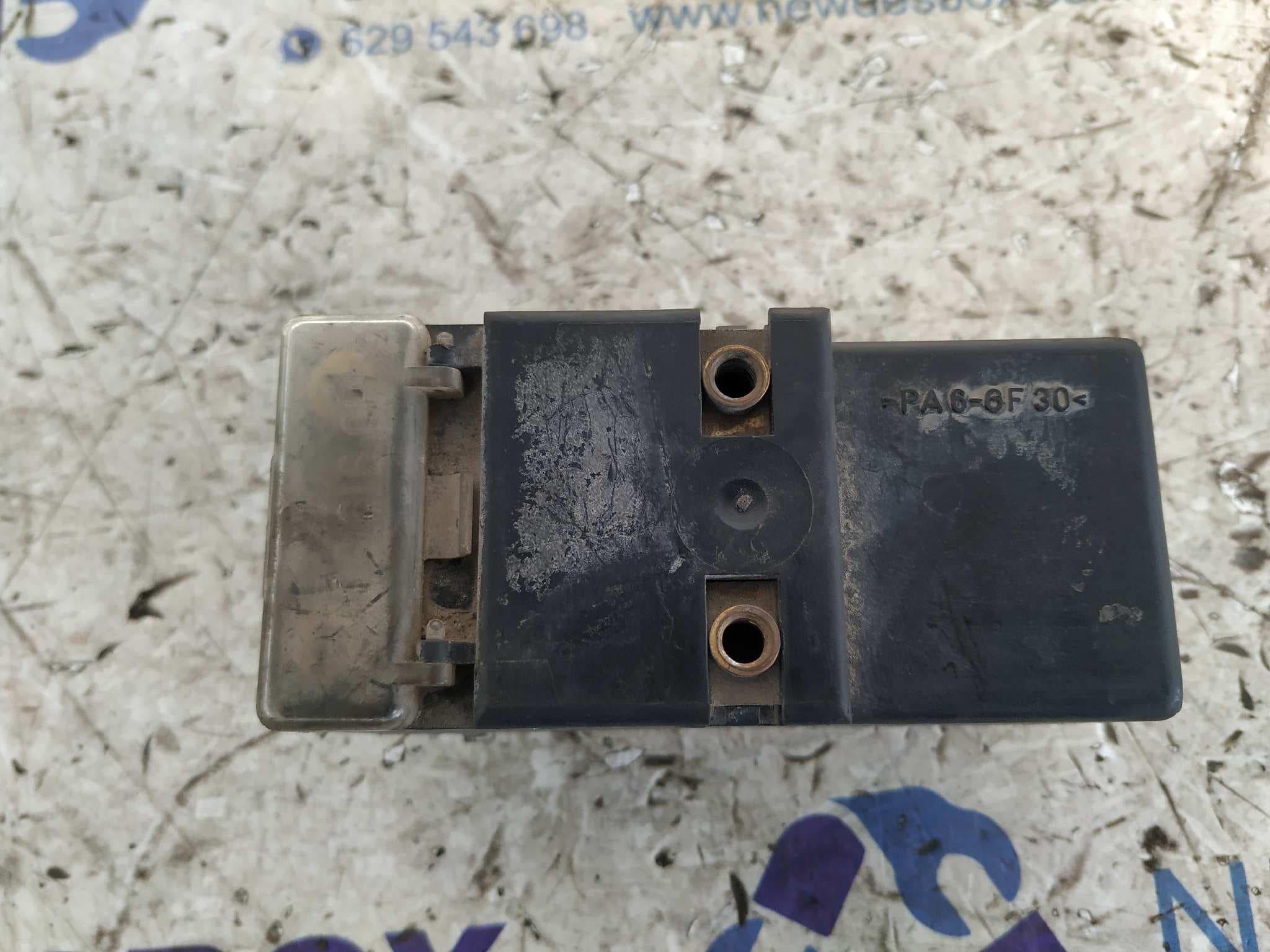 Recambio de CAJA RELES VENTILADORES para SEAT IBIZA (6K) Básico ABD referencia OEM IAM 1H0919506B   - ROJO 2