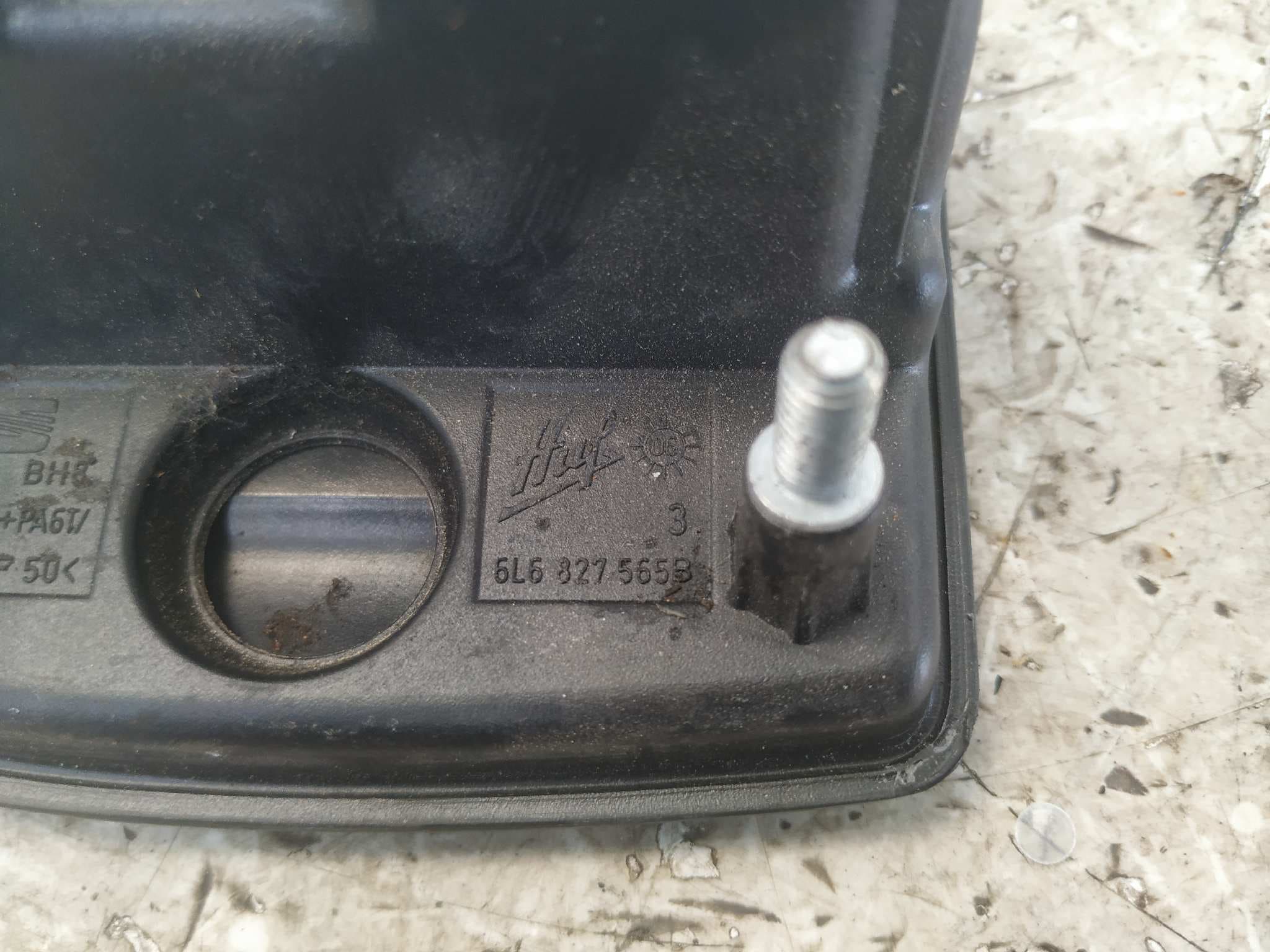 Recambio de MANETA EXTERIOR PORTON para SEAT IBIZA (6L1) referencia OEM IAM 6L6827565B 2
