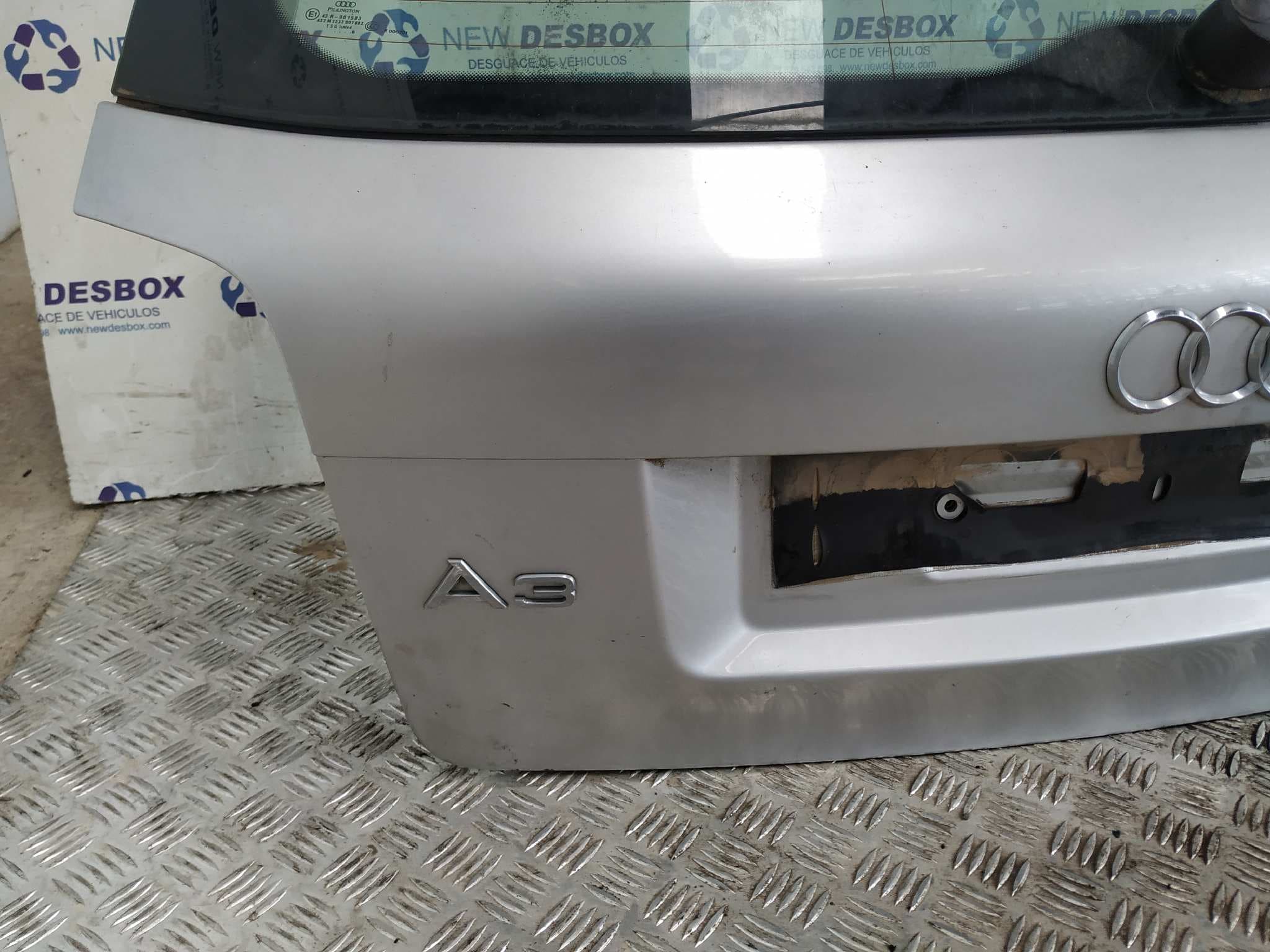 Recambio de PORTON TRASERO para AUDI A3 (8P) BKD referencia OEM IAM    - GRIS 5