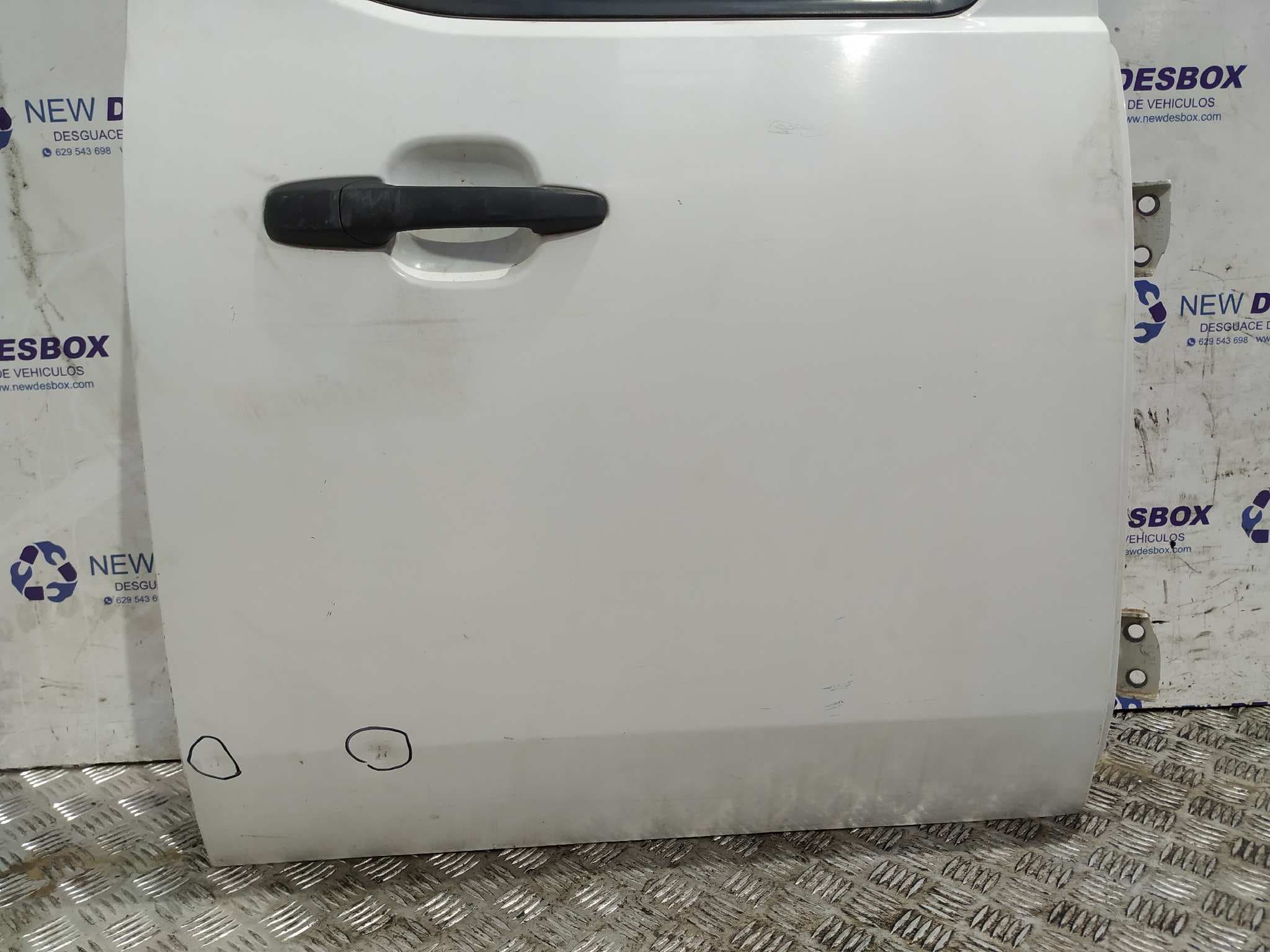 Recambio de PUERTA TRASERA DERECHA para FORD RANGER (ES) WL referencia OEM IAM    - NARANJA 5