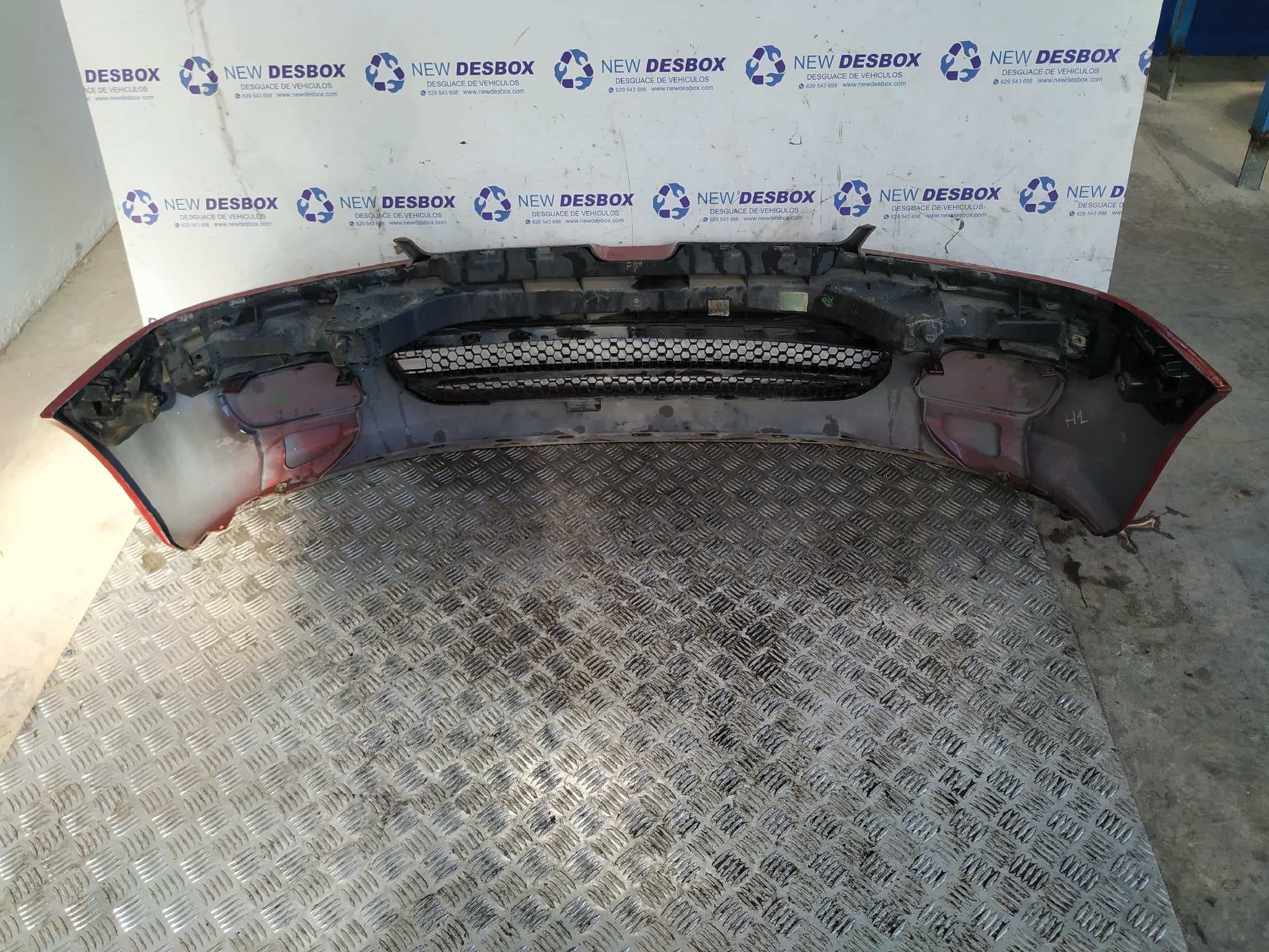 Recambio de PARAGOLPES DELANTERO para PEUGEOT 106 (S2) 1.5 Diesel CAT (TUD5 / VJX) VJZ referencia OEM IAM    - ROJO 7