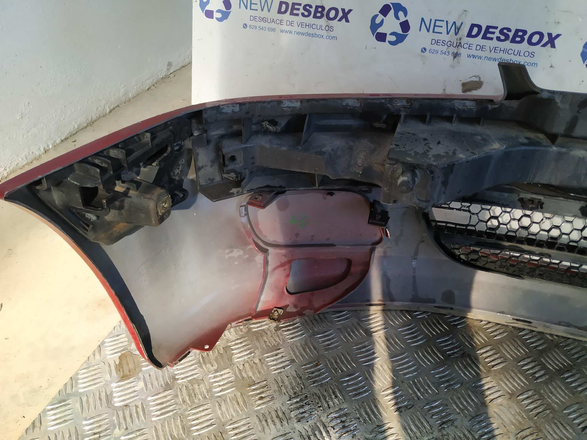 Recambio de PARAGOLPES DELANTERO para PEUGEOT 106 (S2) 1.5 Diesel CAT (TUD5 / VJX) VJZ referencia OEM IAM    - ROJO 3