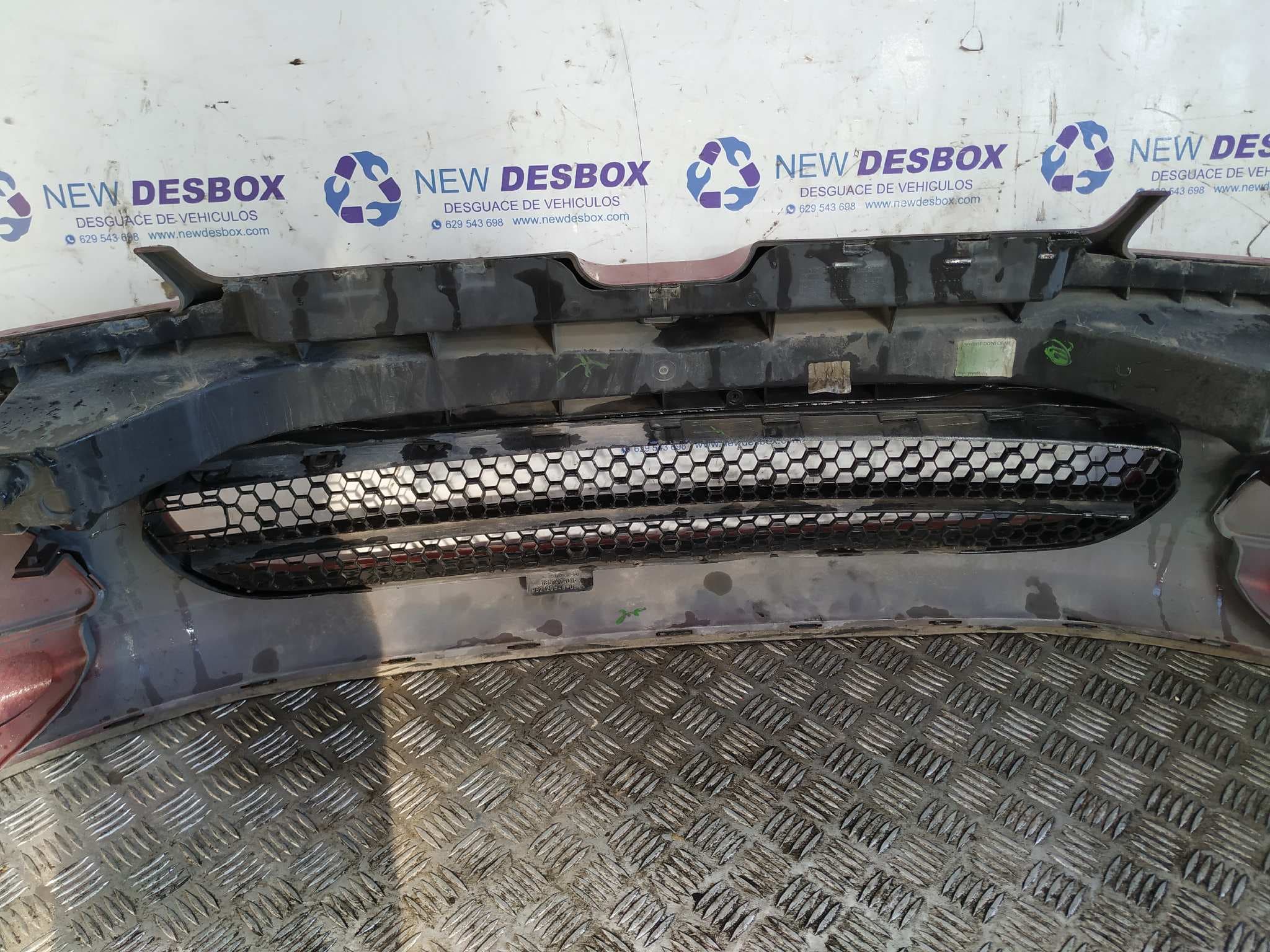Recambio de PARAGOLPES DELANTERO para PEUGEOT 106 (S2) 1.5 Diesel CAT (TUD5 / VJX) VJZ referencia OEM IAM    - ROJO 2