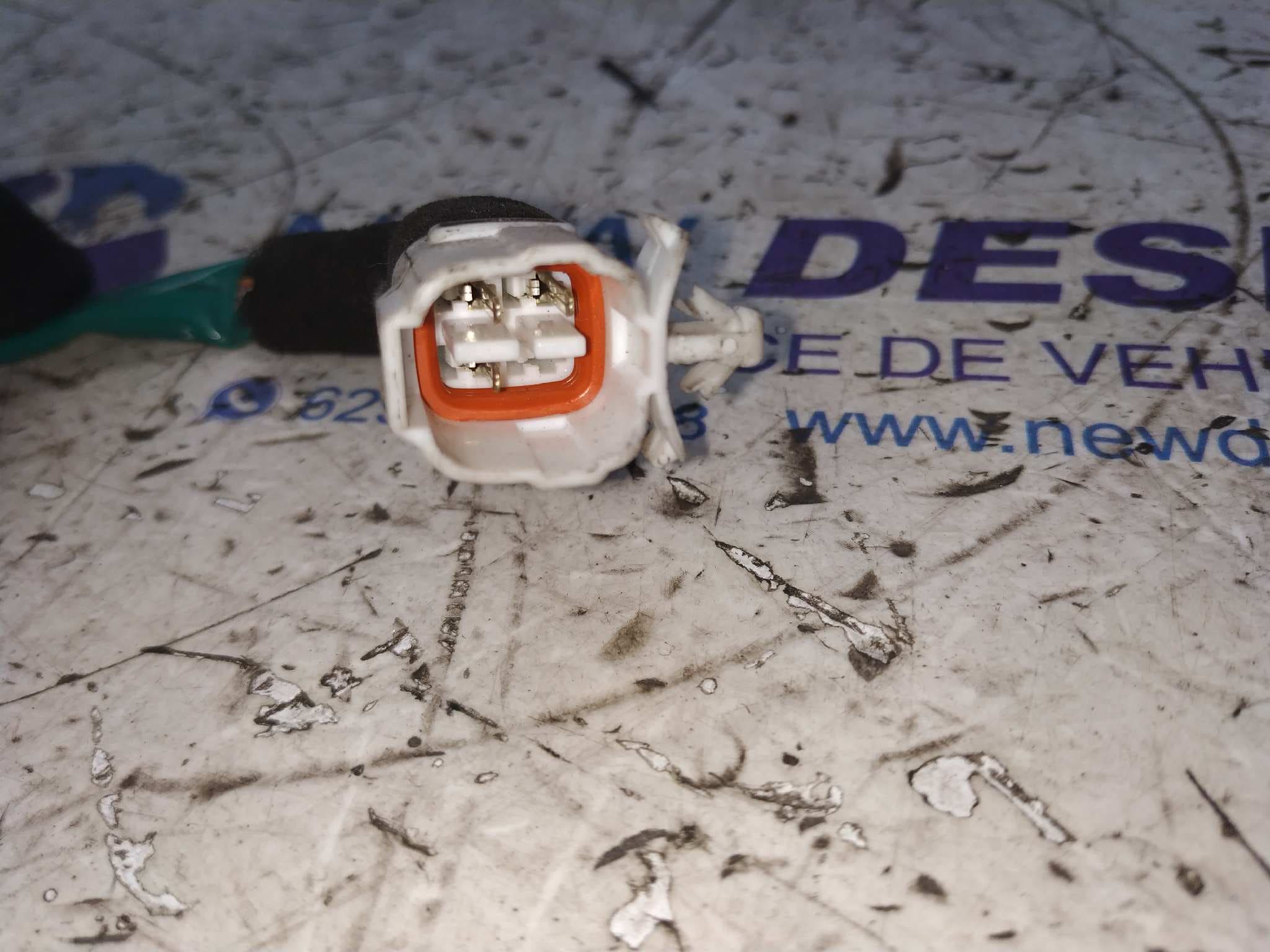 Recambio de CERRADURA PUERTA TRASERA IZQUIERDA para OPEL AGILA 1.0 12V CAT (Z 10 XE / LW3) referencia OEM IAM 0L23 3