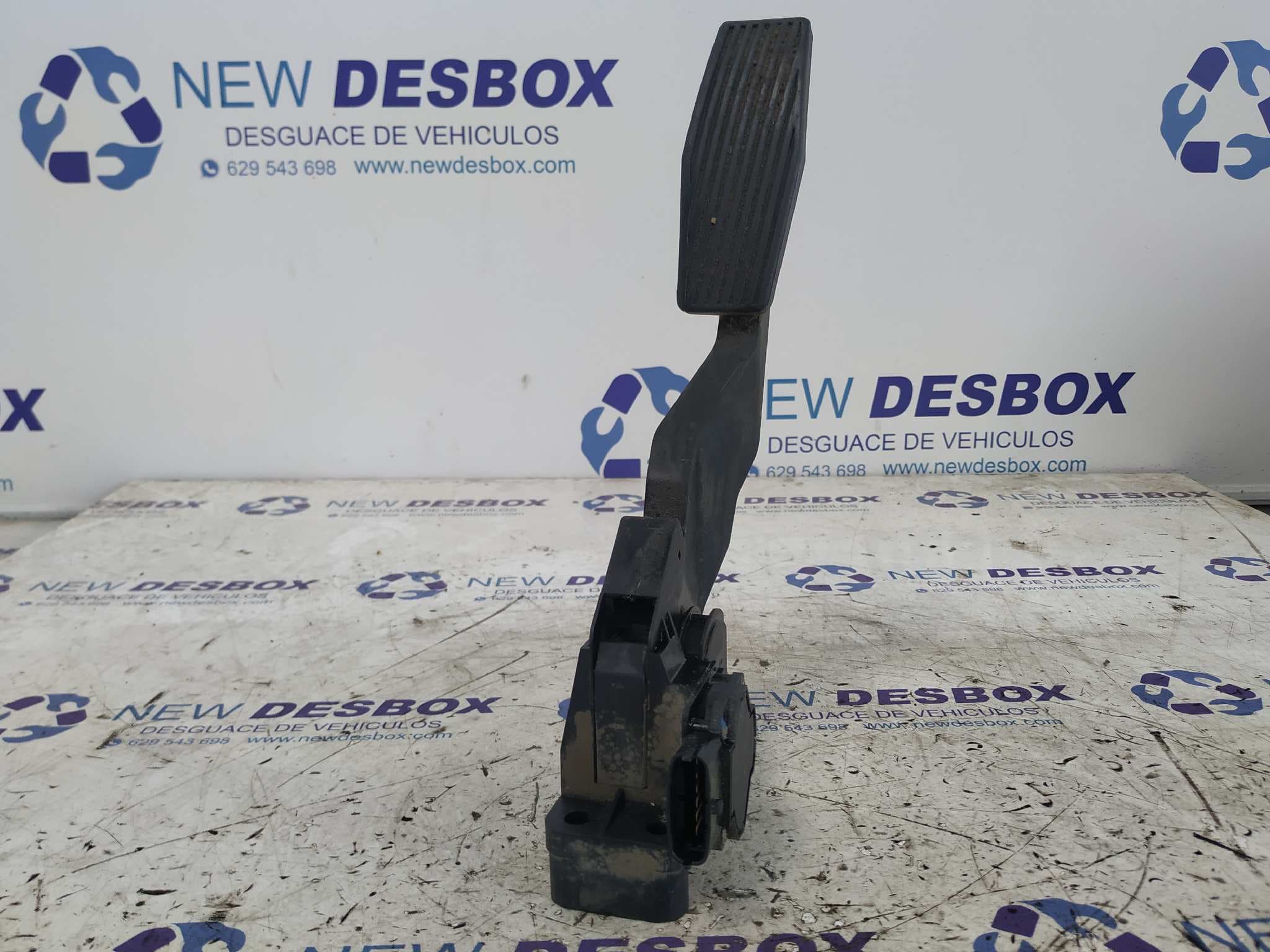 Recambio de POTENCIOMETRO PEDAL para OPEL ZAFIRA A referencia OEM IAM 90581208