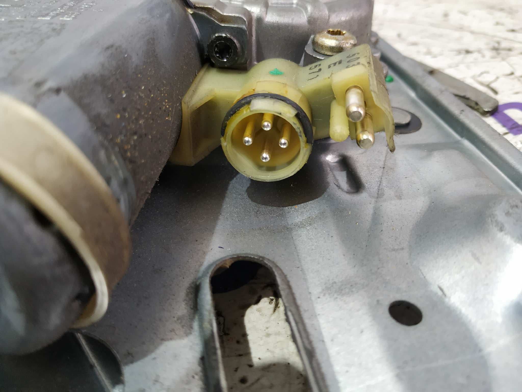 Recambio de ELEVALUNAS DELANTERO IZQUIERDO para MERCEDES-BENZ CLASE S (W140) BERLINA 3.2 300 SE (140.032) M104990 referencia OEM IAM 0130821504   - AZUL 2