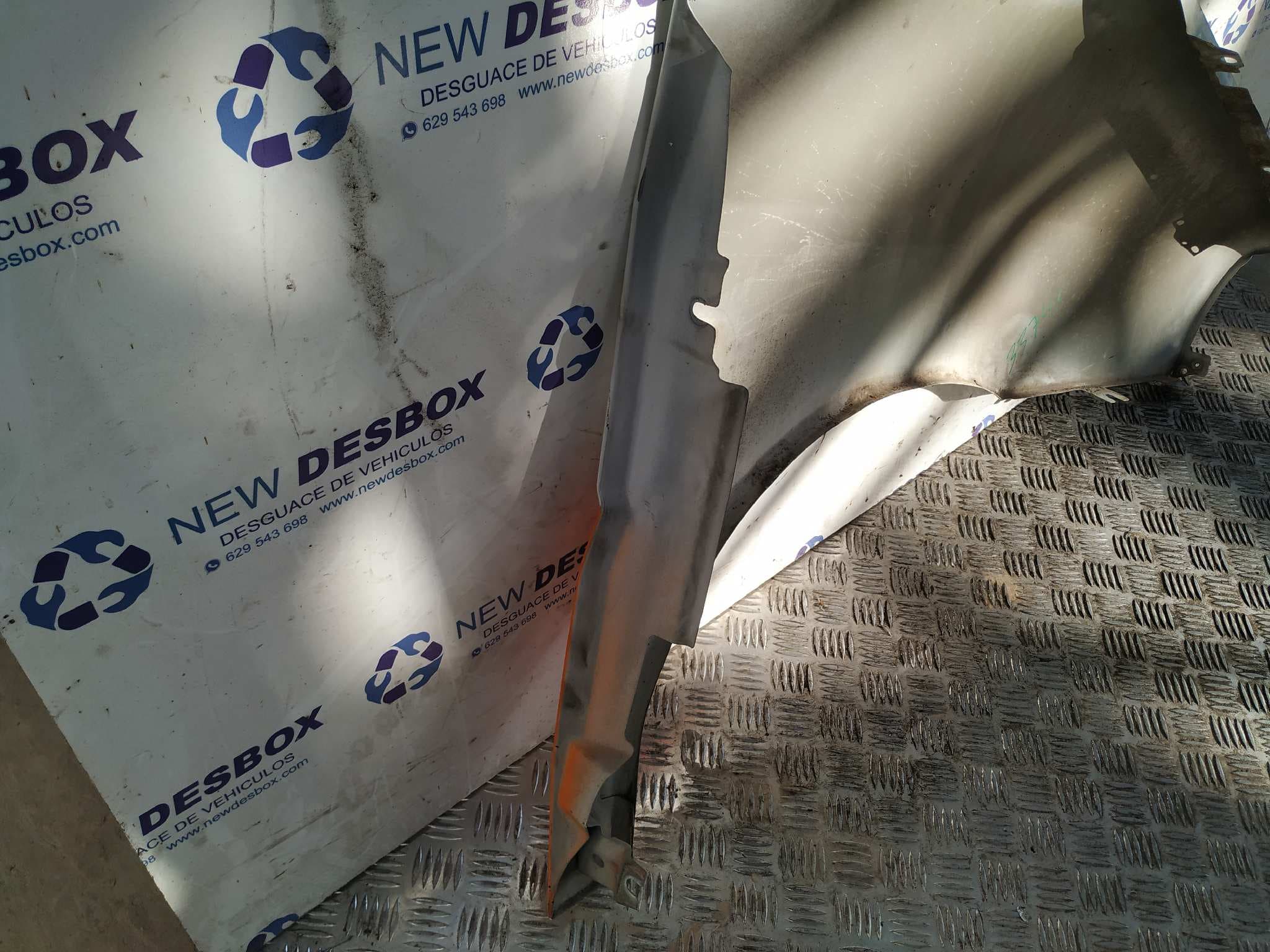 Recambio de ALETA DELANTERA IZQUIERDA para FIAT SCUDO (222) 1.9 D Basis Kasten WJY referencia OEM IAM    - BLANCO 7