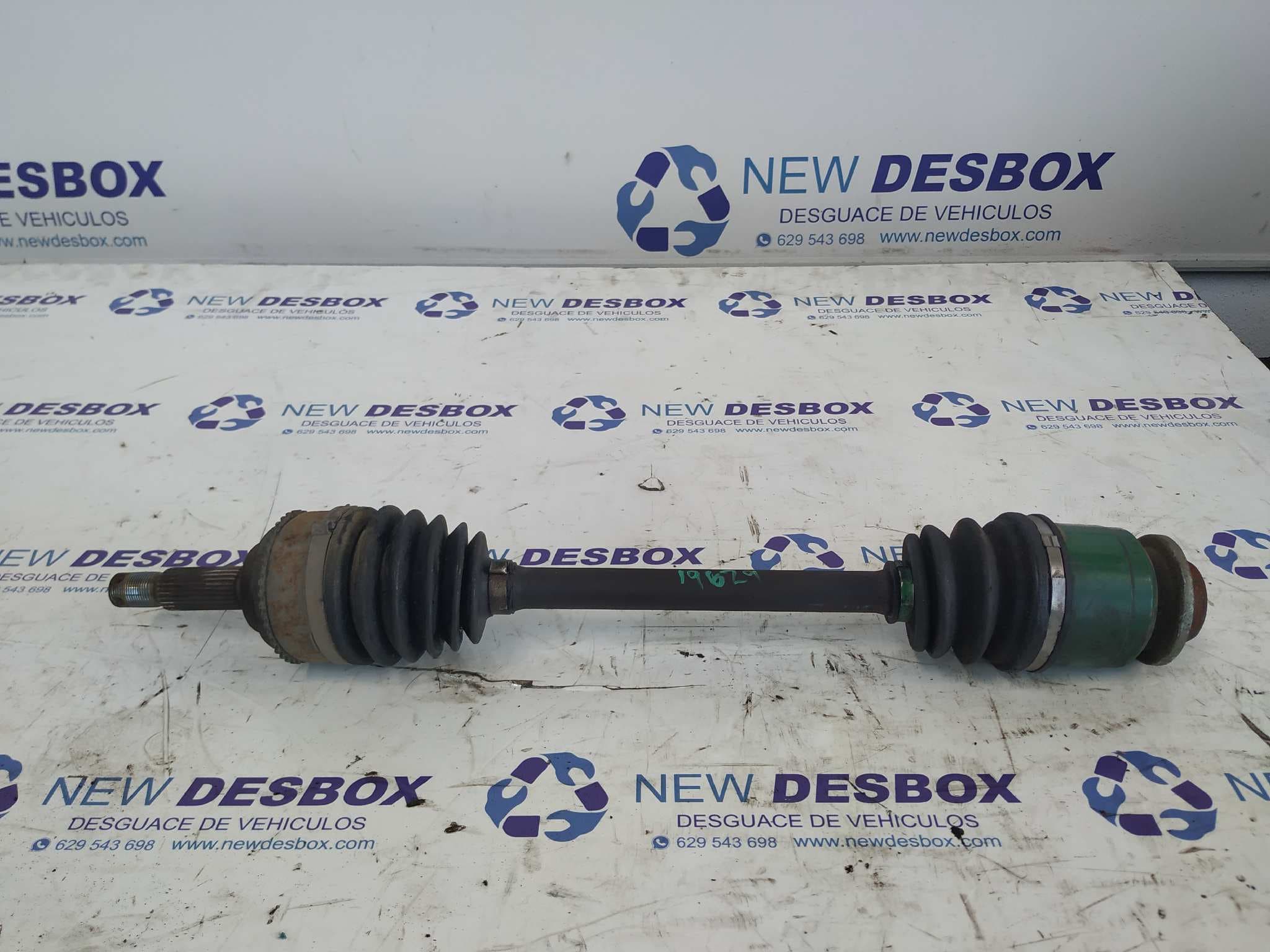 Recambio de TRANSMISION DELANTERA IZQUIERDA para MITSUBISHI MONTERO PININ (H60/H70) 2000 GDI (5-ptas.) 4G94 referencia OEM IAM    - GRIS