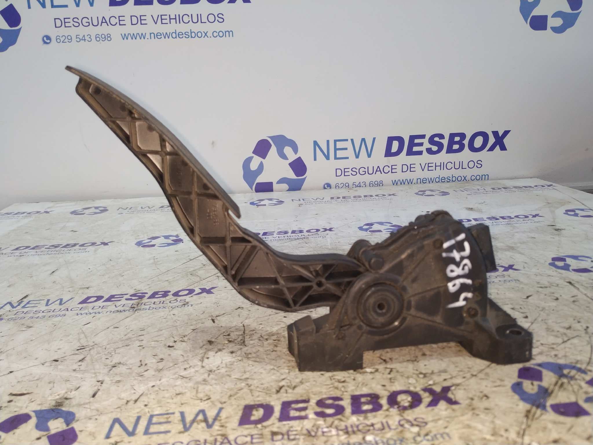 Recambio de POTENCIOMETRO PEDAL para OPEL VECTRA C BERLINA 2.2 16V DTI CAT (Y 22 DTR / L50) Y22DTR referencia OEM IAM 9186724   - GRIS 3