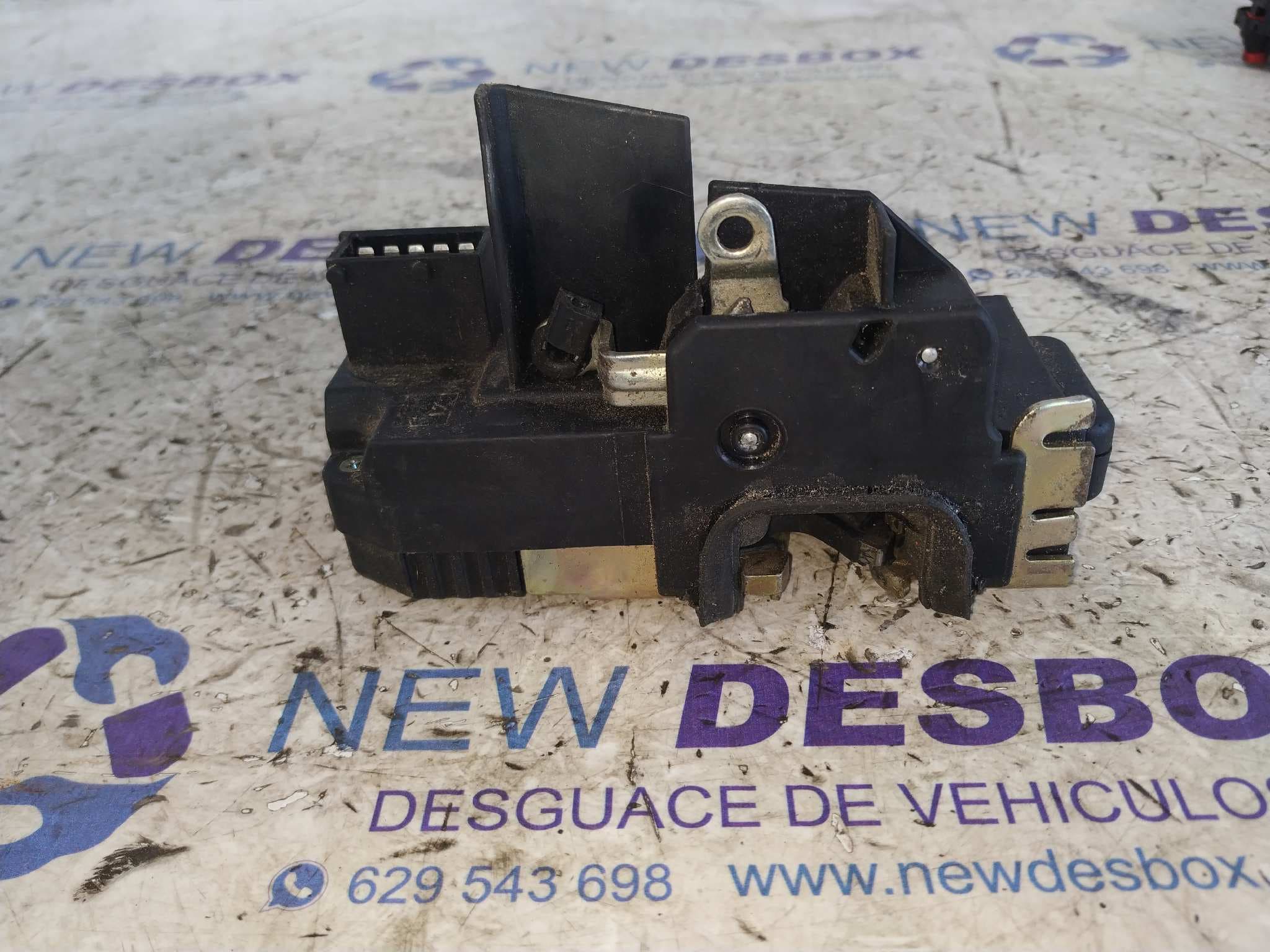 Recambio de CERRADURA PUERTA DELANTERA IZQUIERDA para OPEL VECTRA B BERLINA 1.6 X16XEL referencia OEM IAM 90585021   - AZUL 3